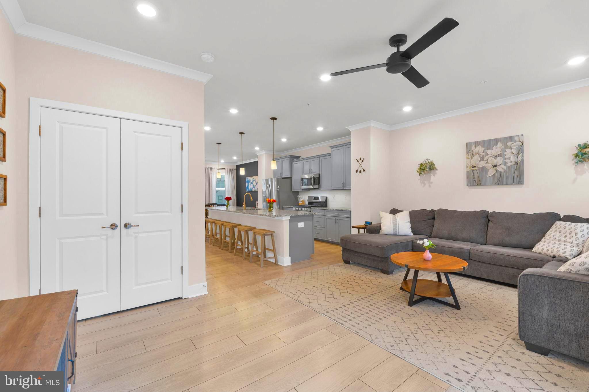 TANYARD SHORES - Residential