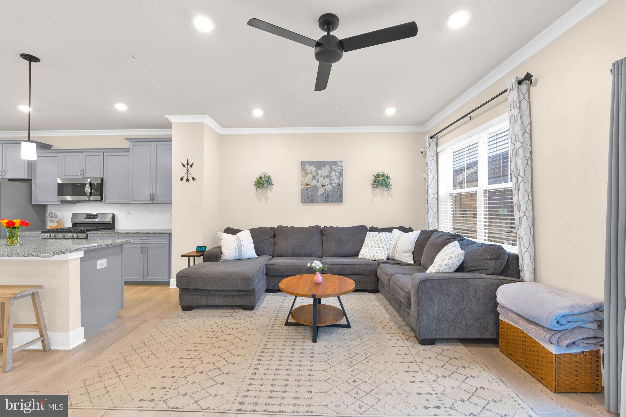 TANYARD SHORES - Residential