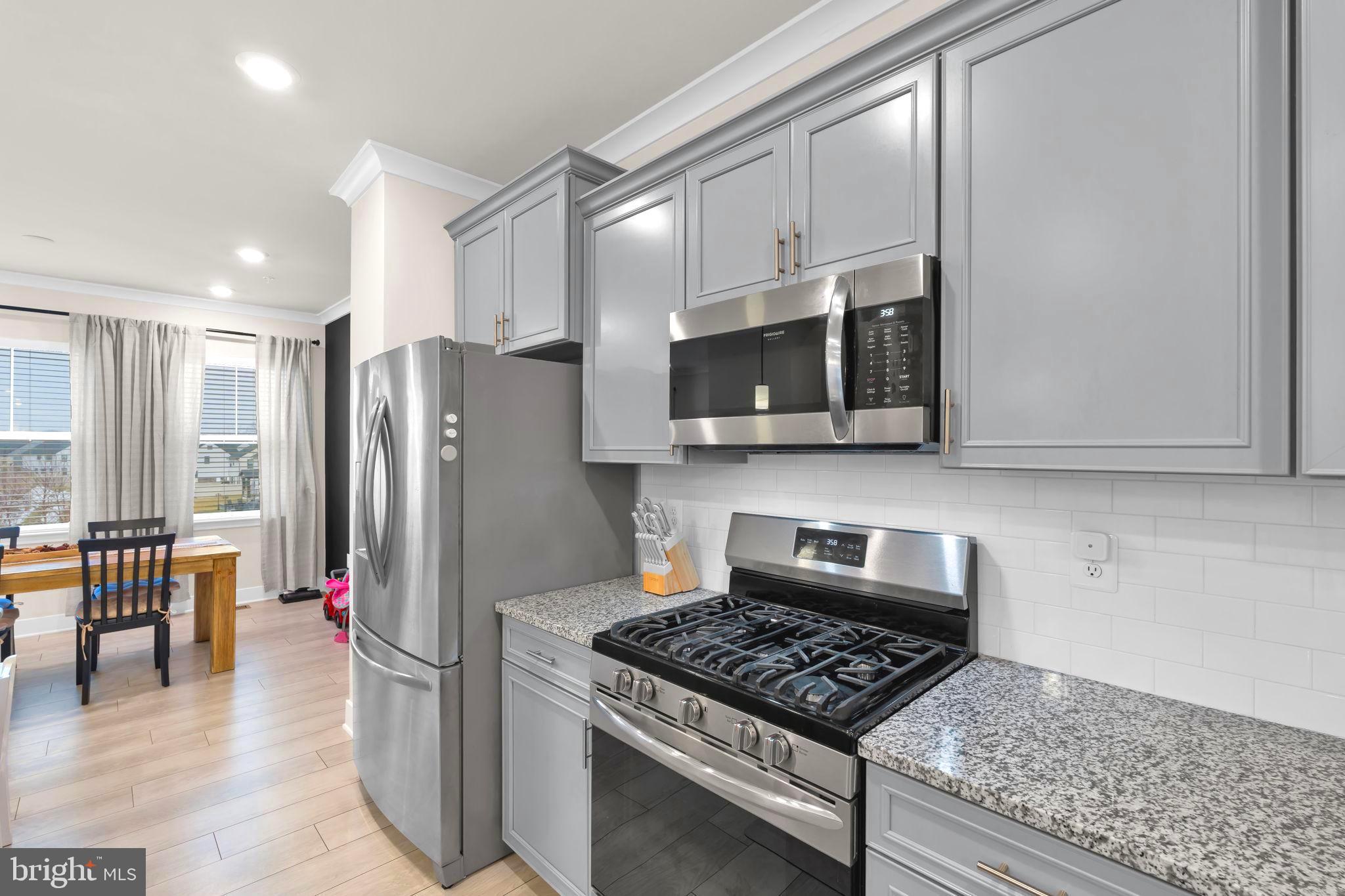 TANYARD SHORES - Residential