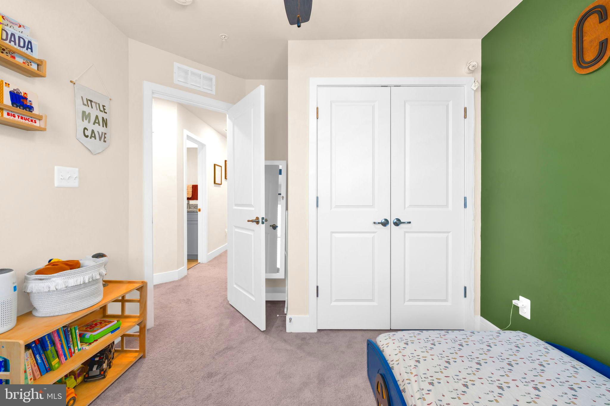 TANYARD SHORES - Residential