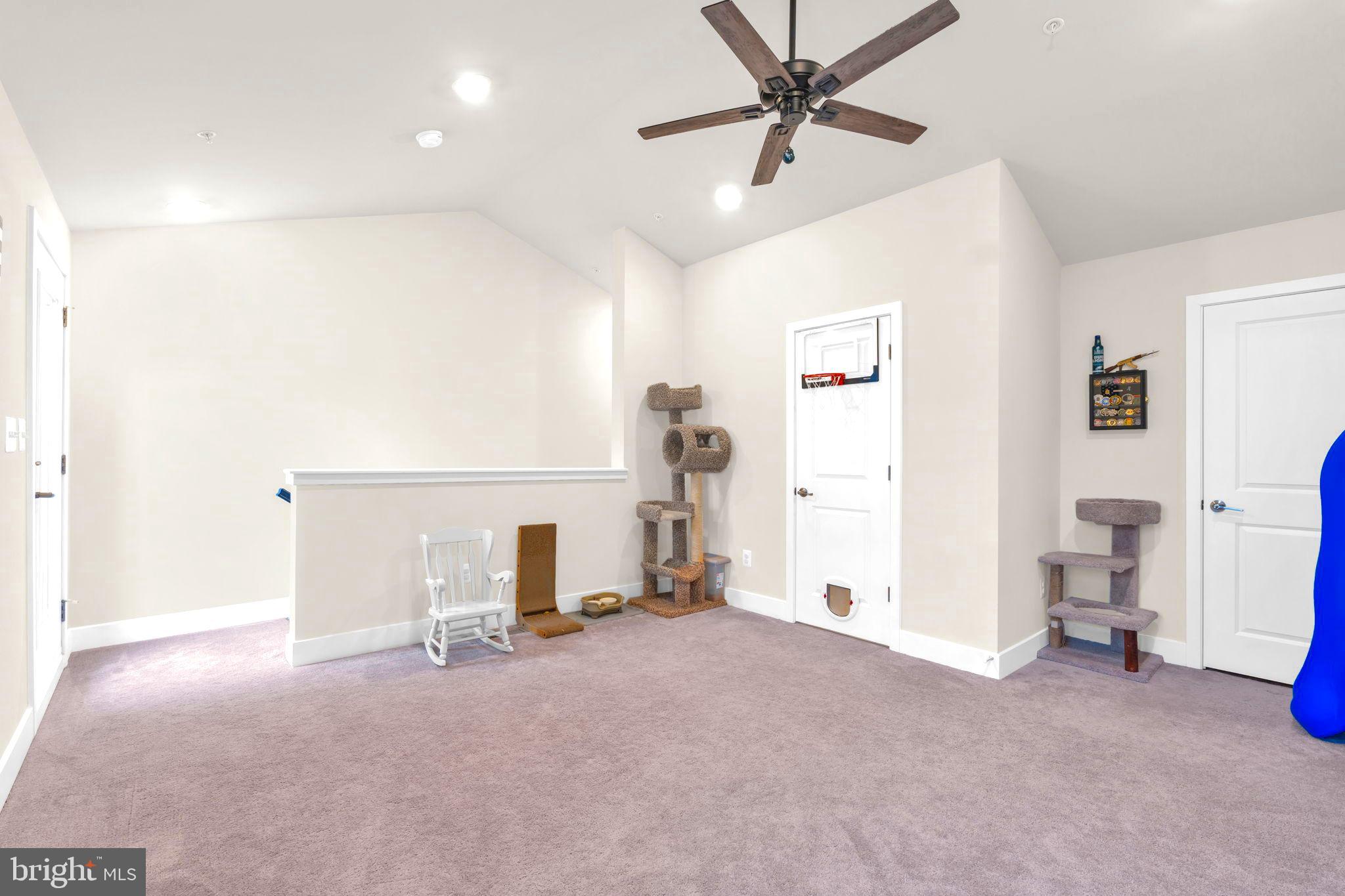 TANYARD SHORES - Residential