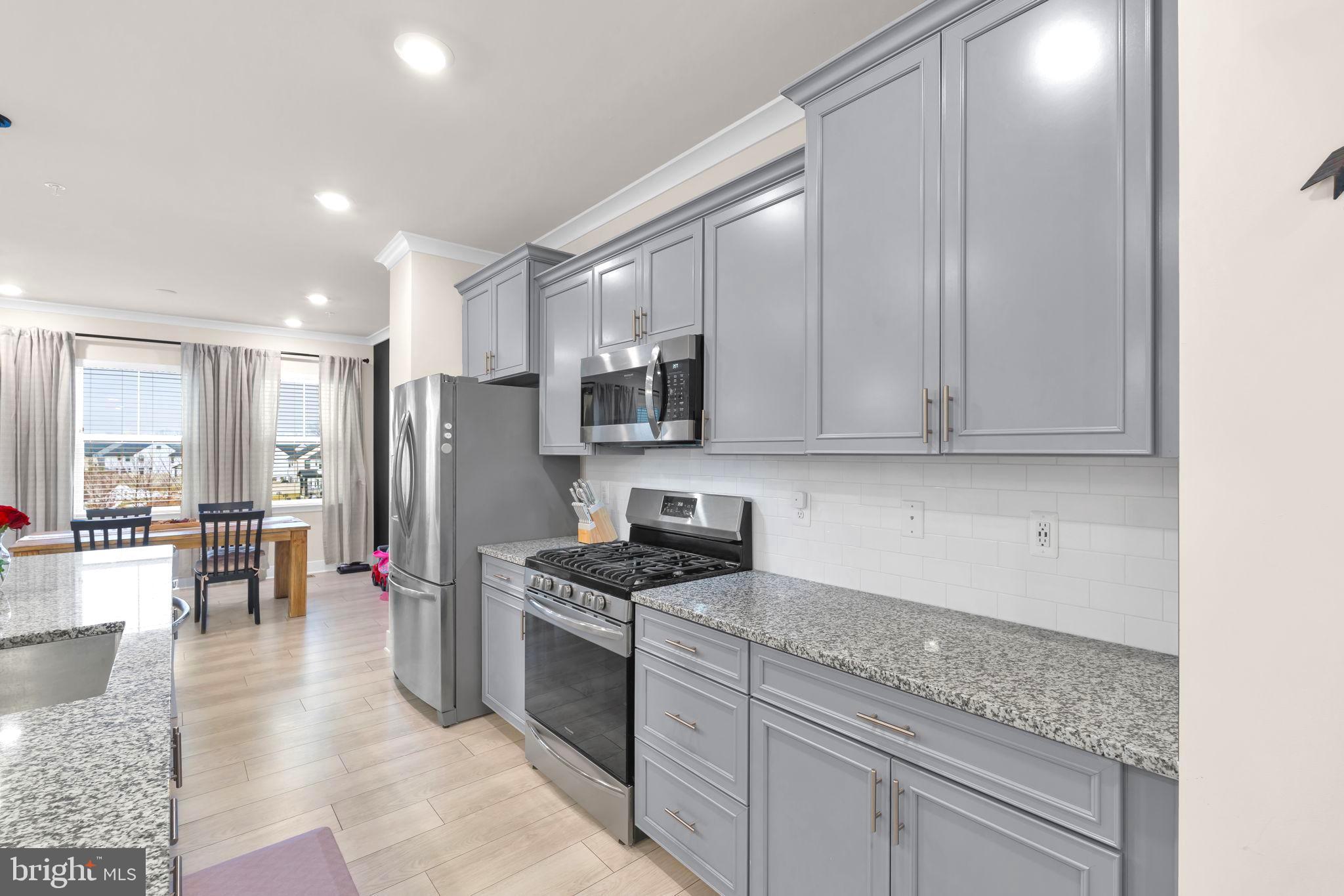 TANYARD SHORES - Residential