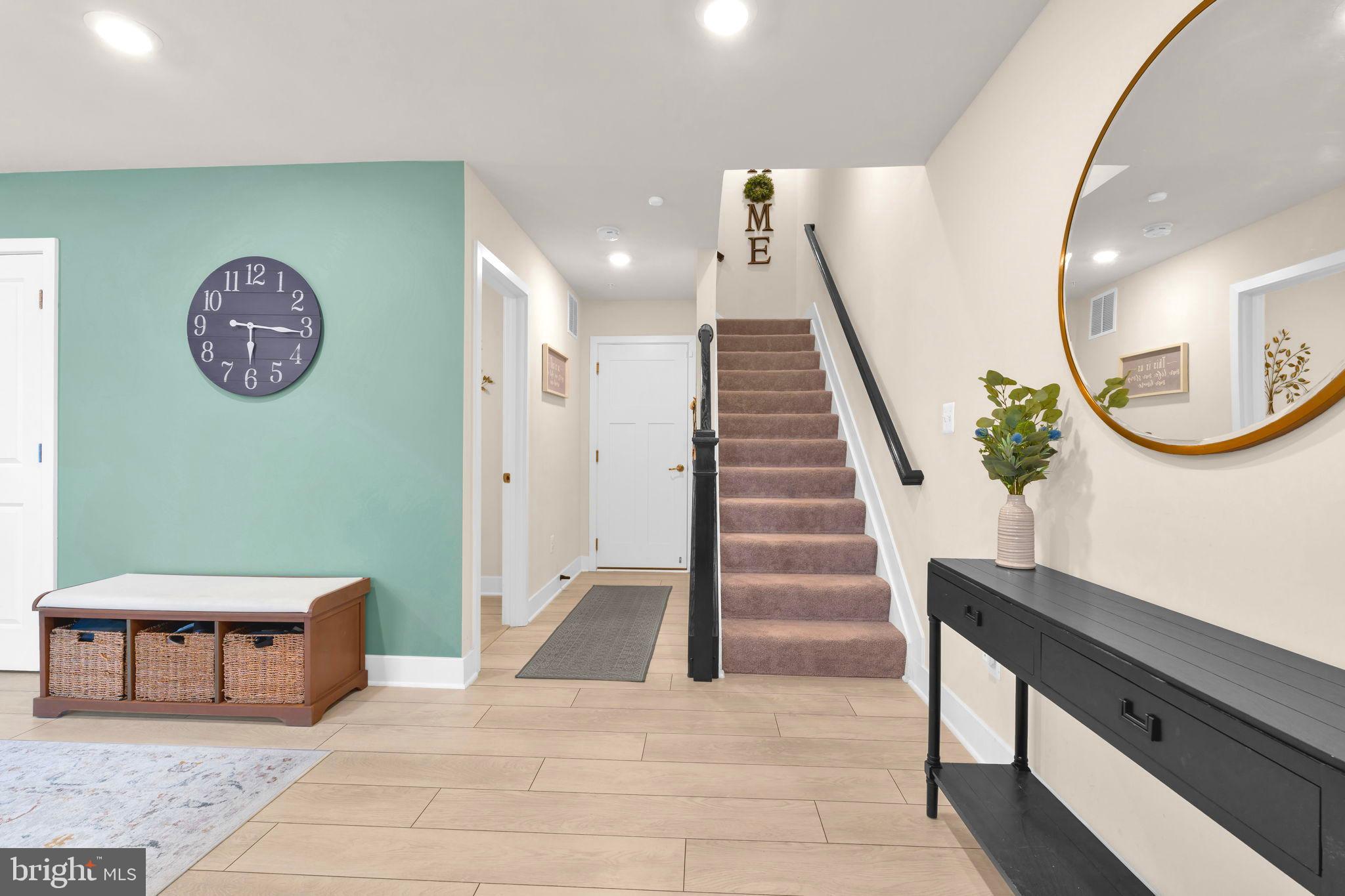 TANYARD SHORES - Residential