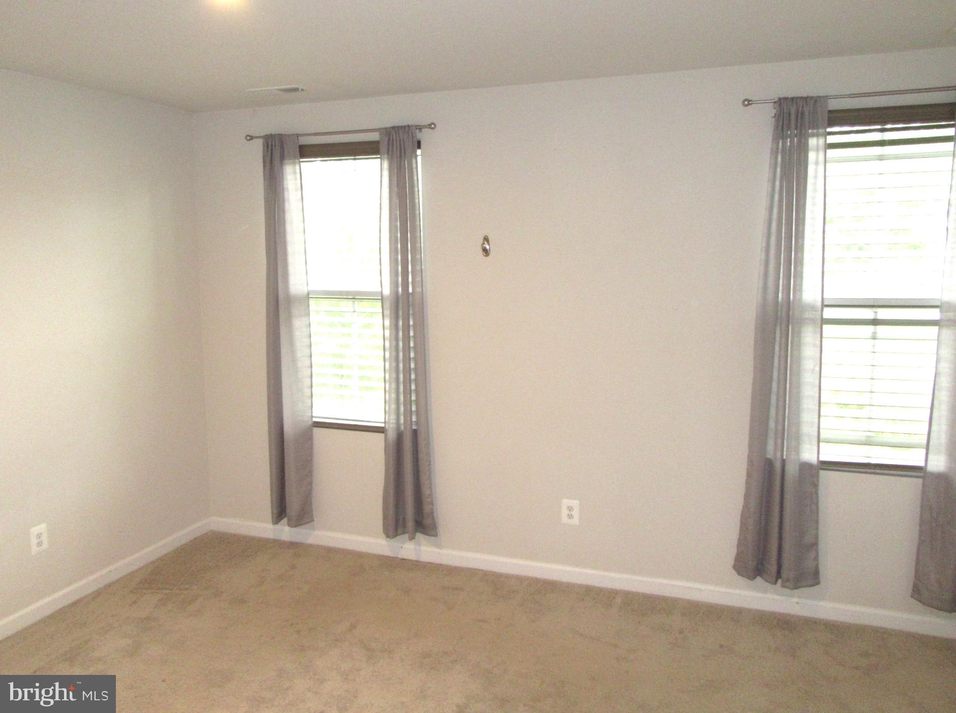 WEST CREEK VILLAGE - Residential Lease