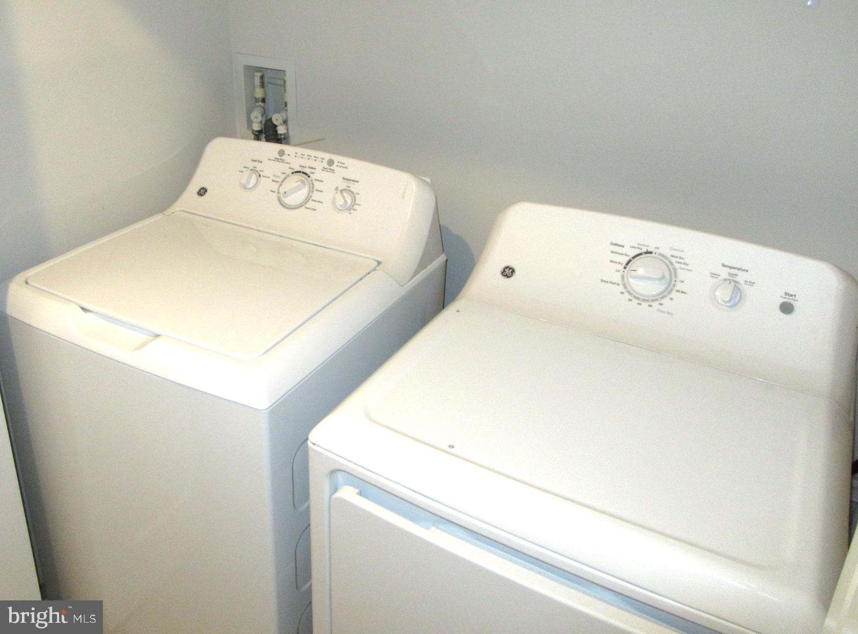 WEST CREEK VILLAGE - Residential Lease