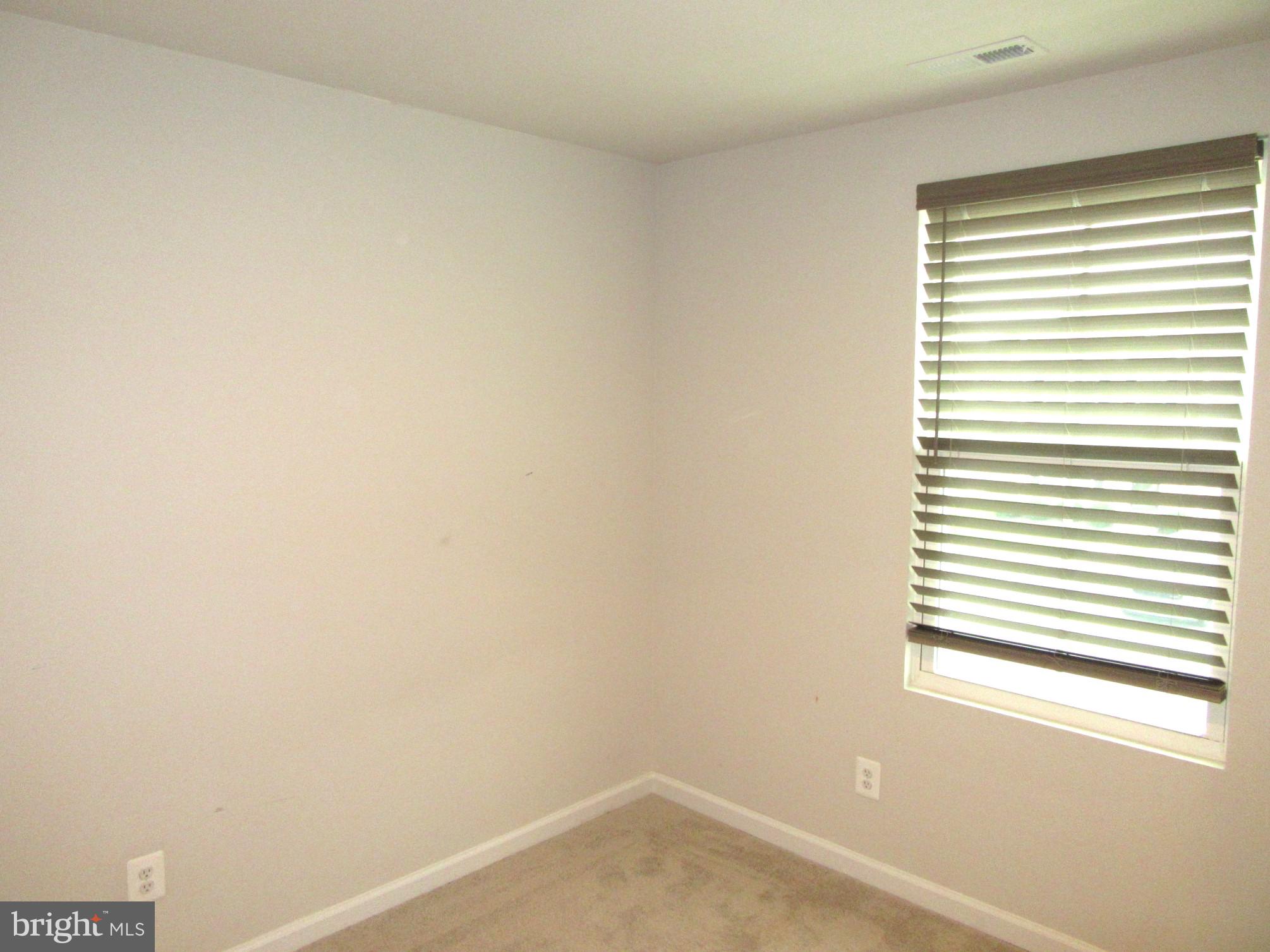 WEST CREEK VILLAGE - Residential Lease