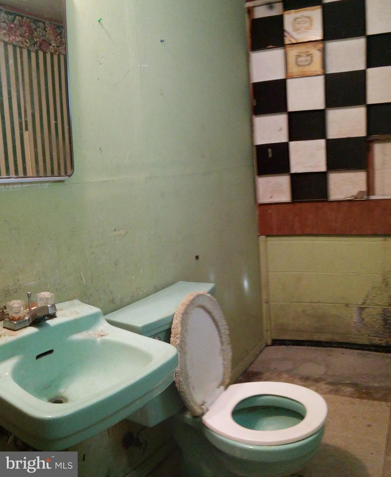 PARKLAWN - Residential