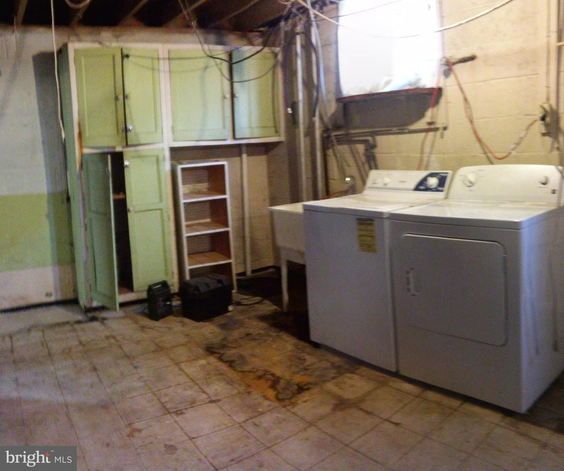 PARKLAWN - Residential