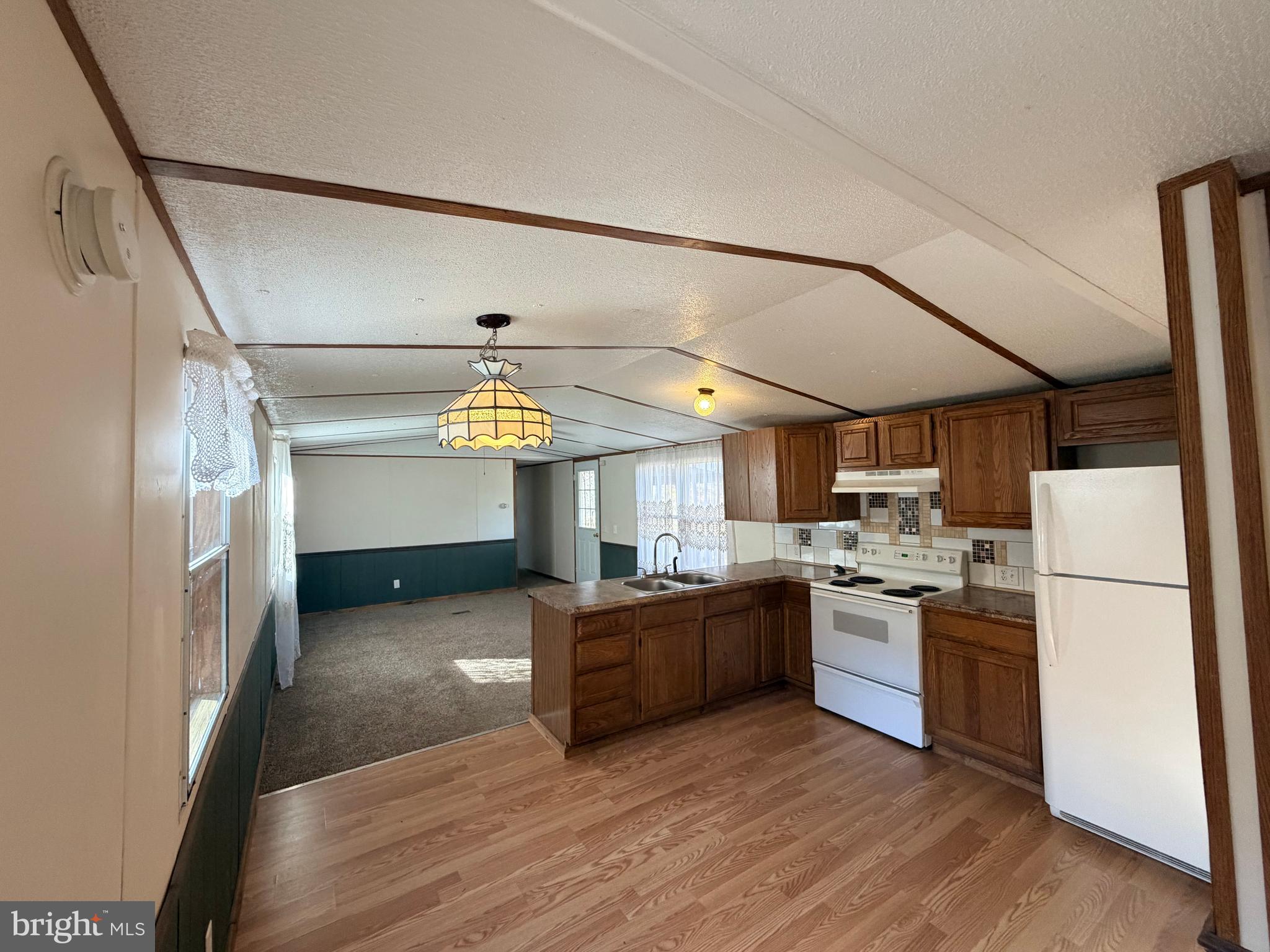 NEWPORT - Residential