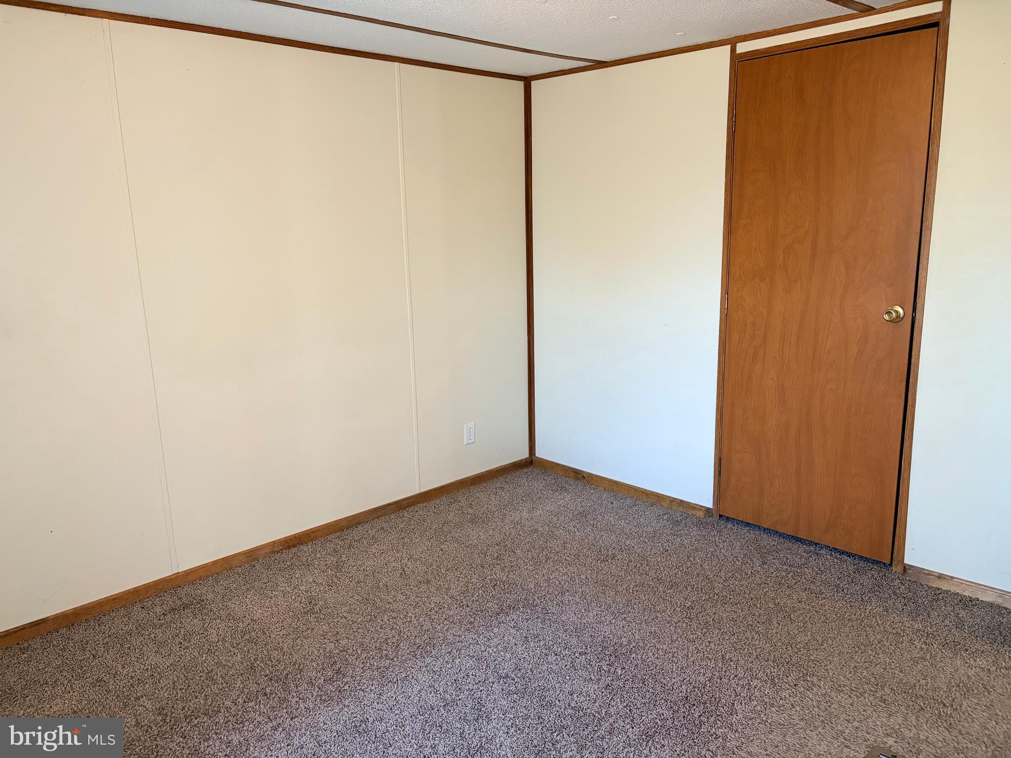 NEWPORT - Residential