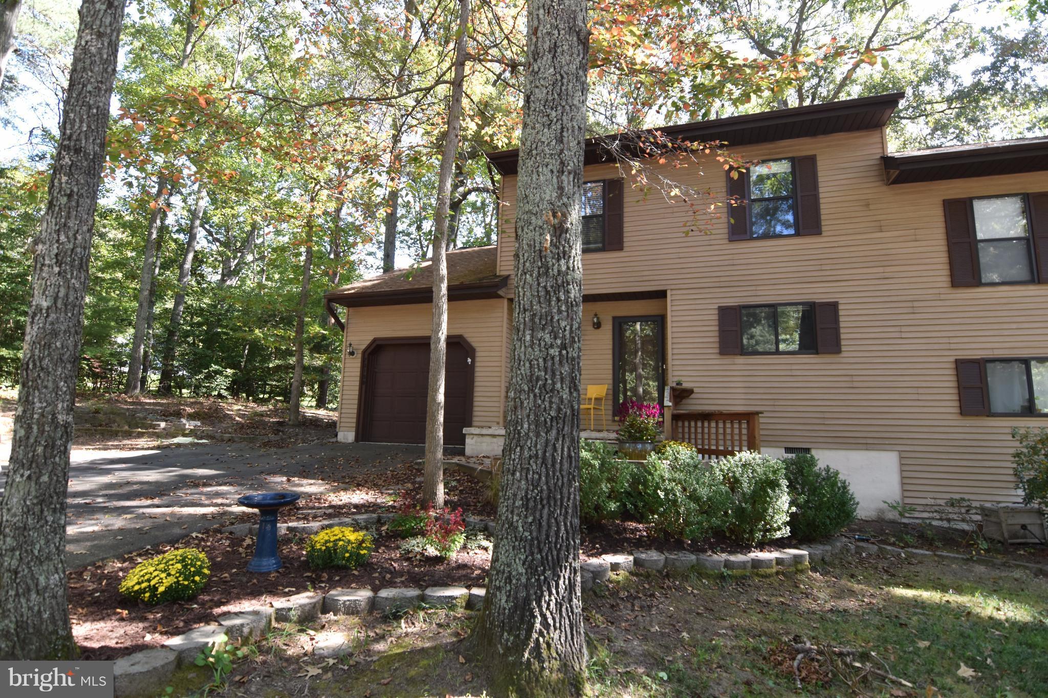 HICKORY NUT OF WILDEWOOD - Residential Lease