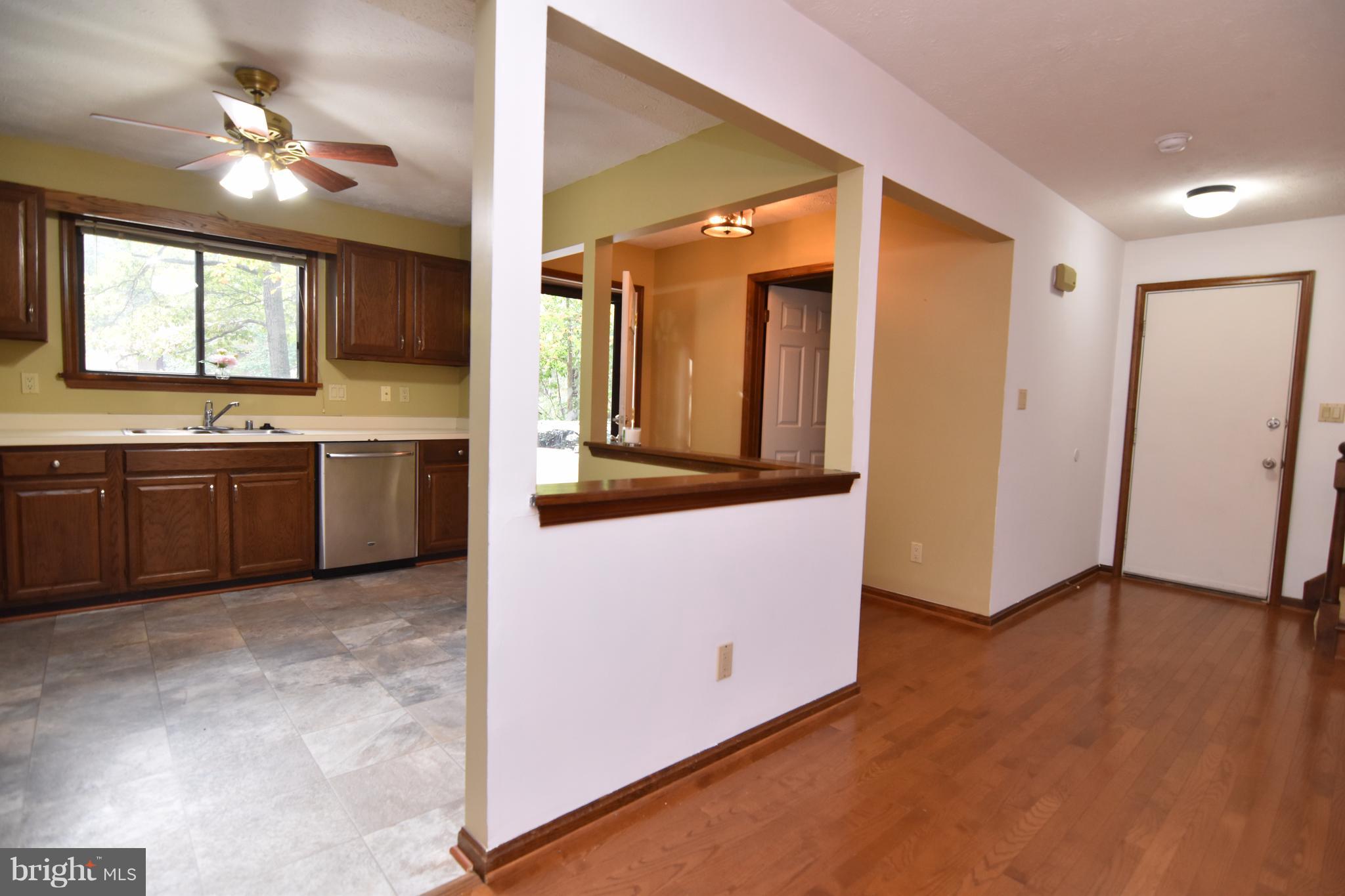 HICKORY NUT OF WILDEWOOD - Residential Lease