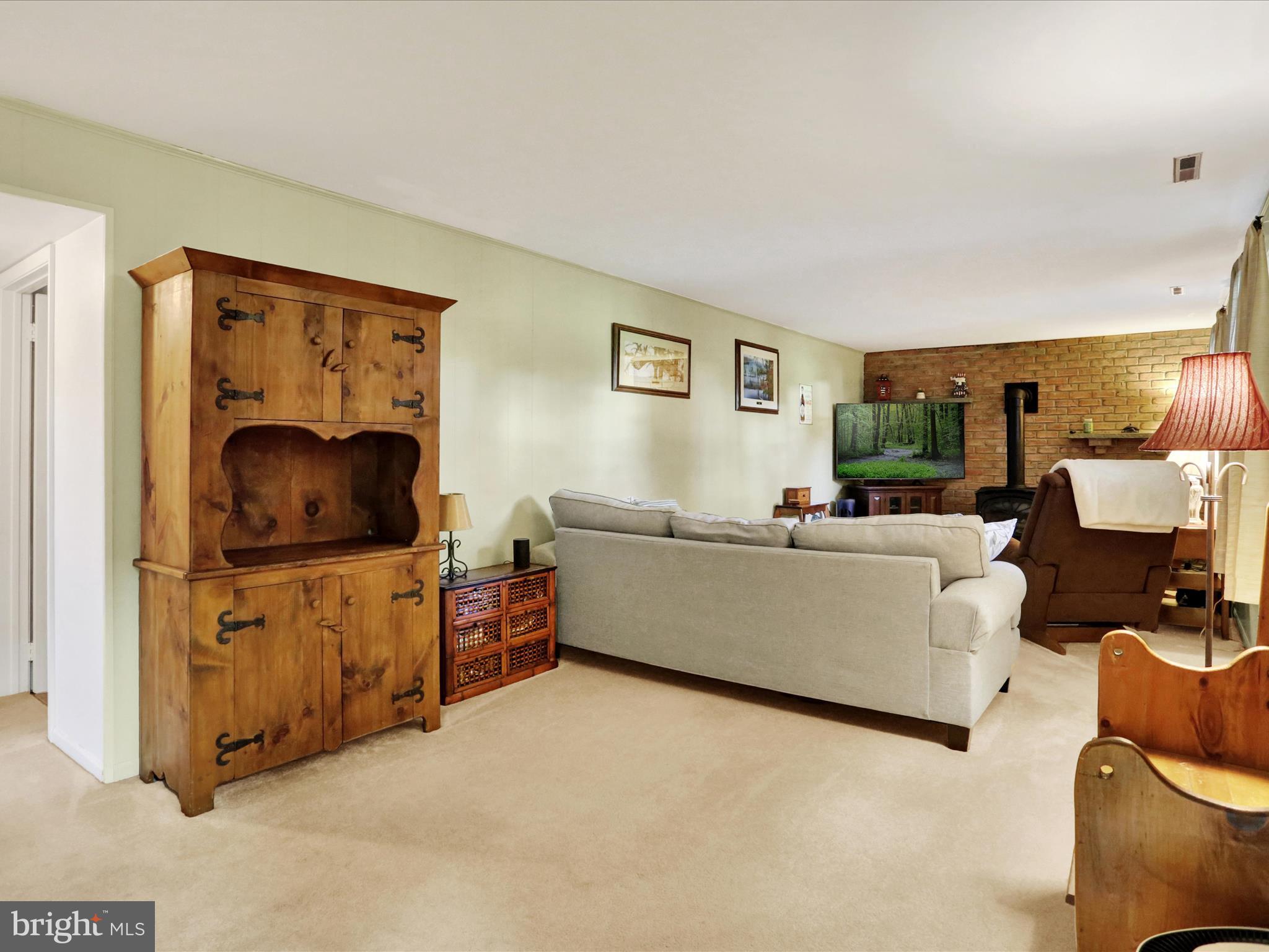 WHEATON HEIGHTS - Residential