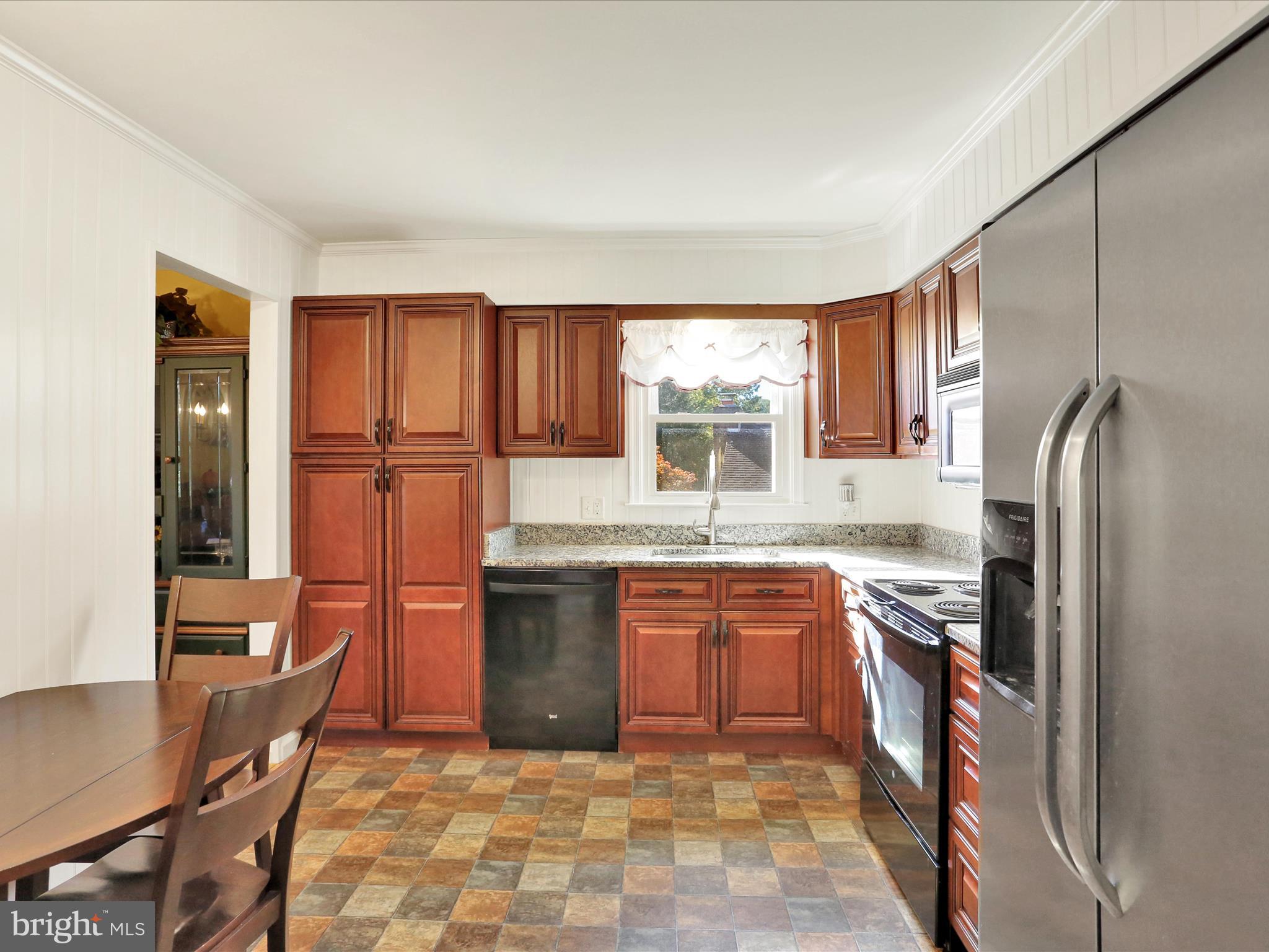 WHEATON HEIGHTS - Residential