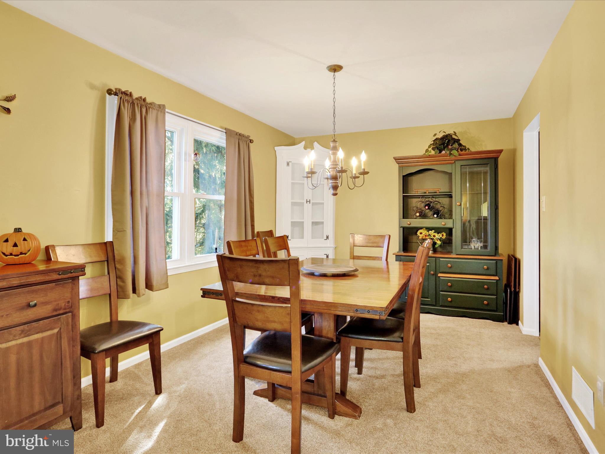 WHEATON HEIGHTS - Residential