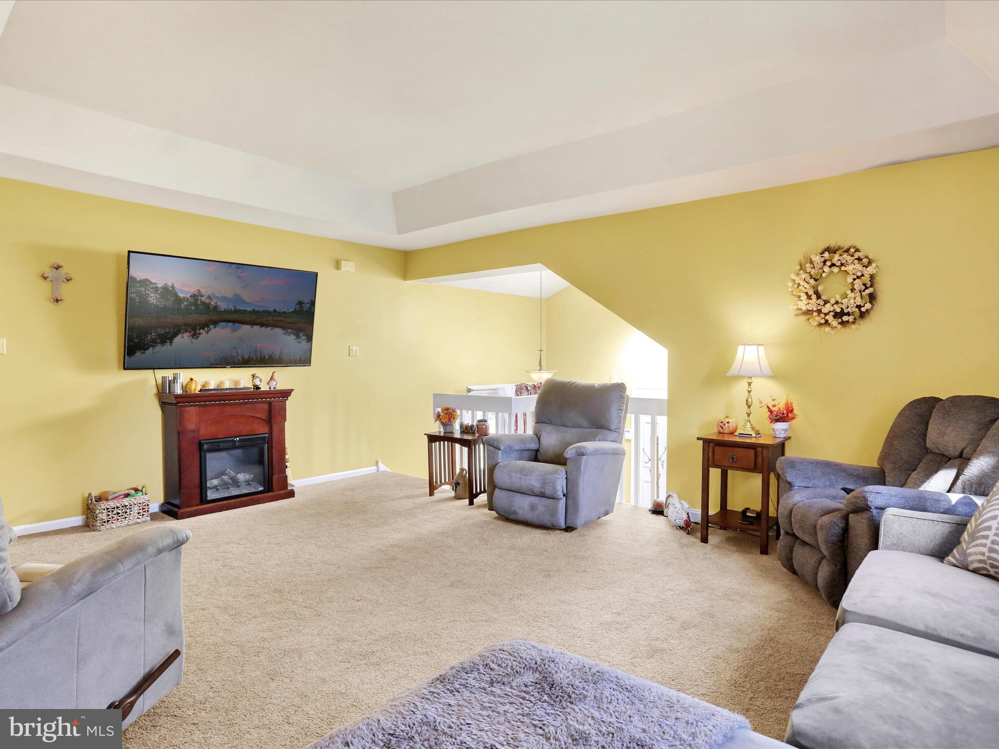 WHEATON HEIGHTS - Residential