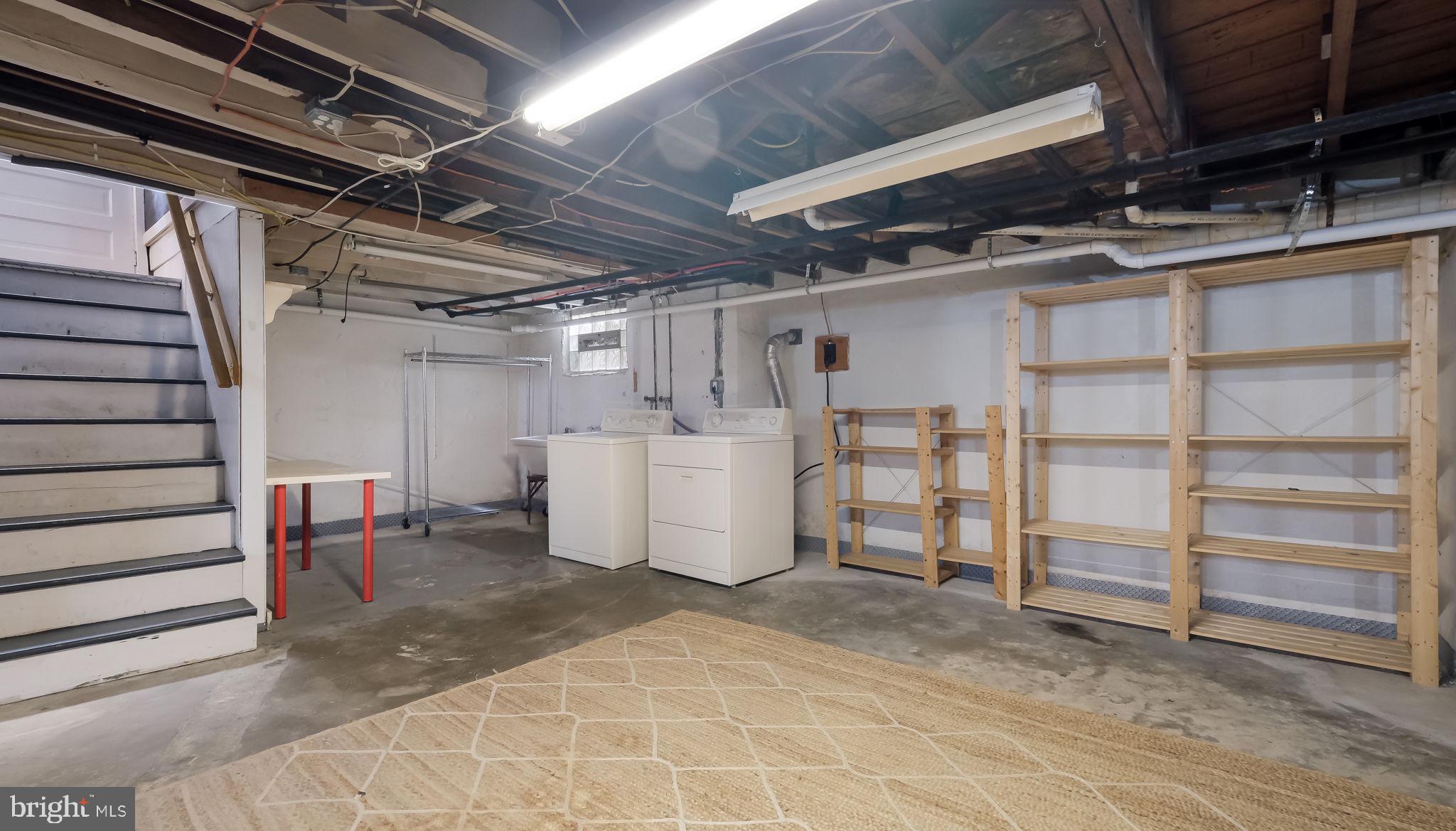 WILLOW GROVE - Residential