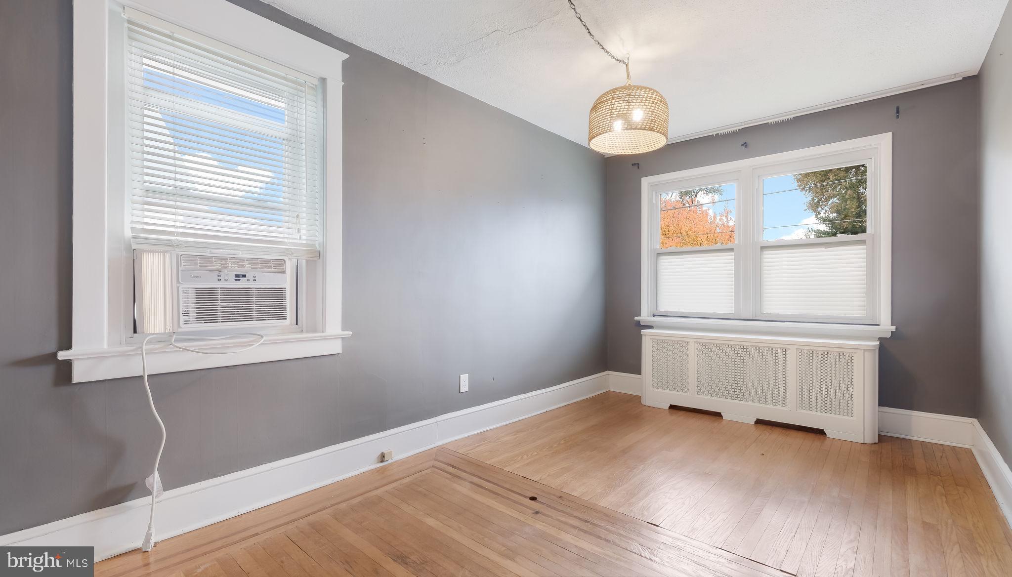 WILLOW GROVE - Residential