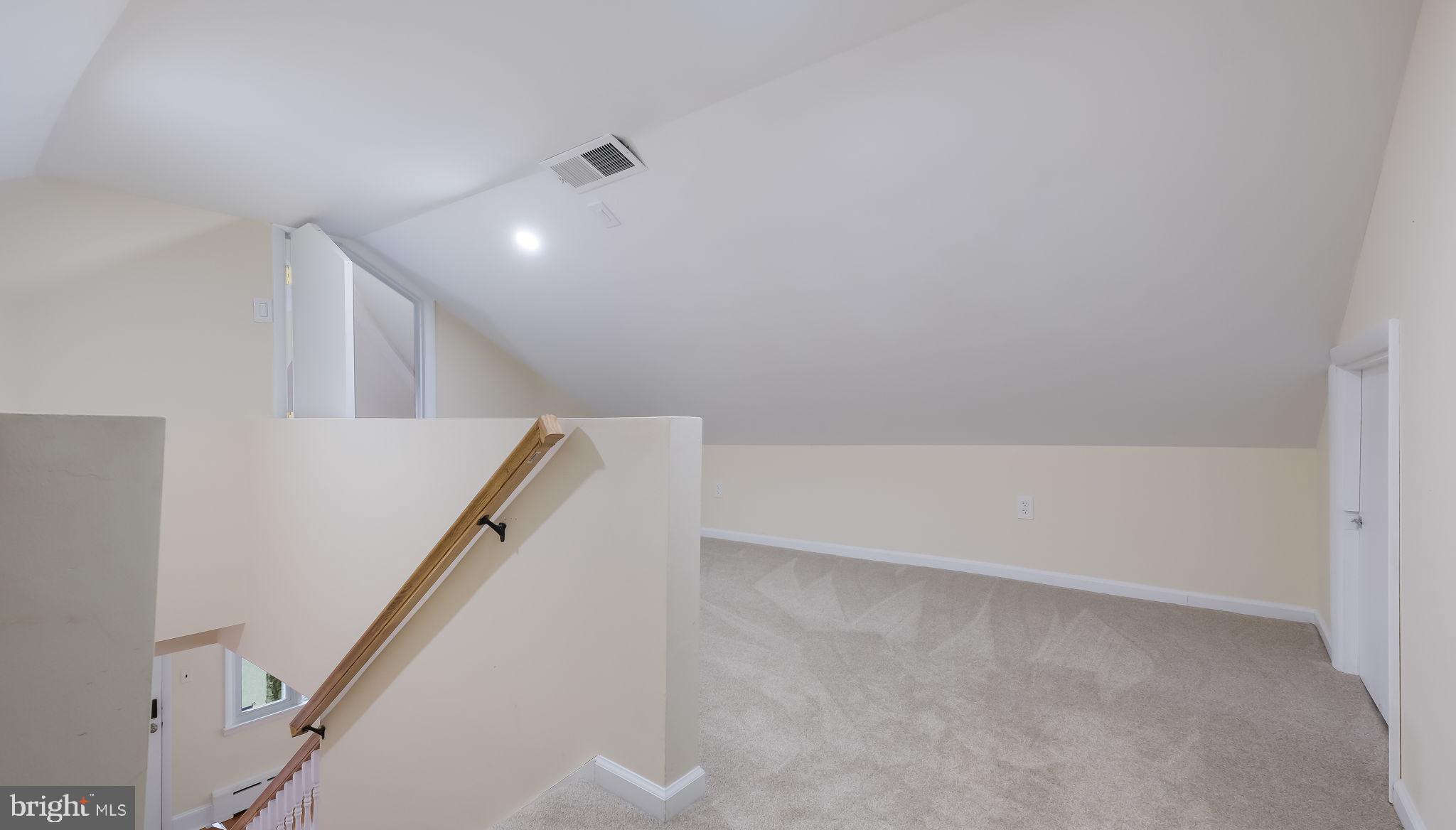 WILLOW GROVE - Residential