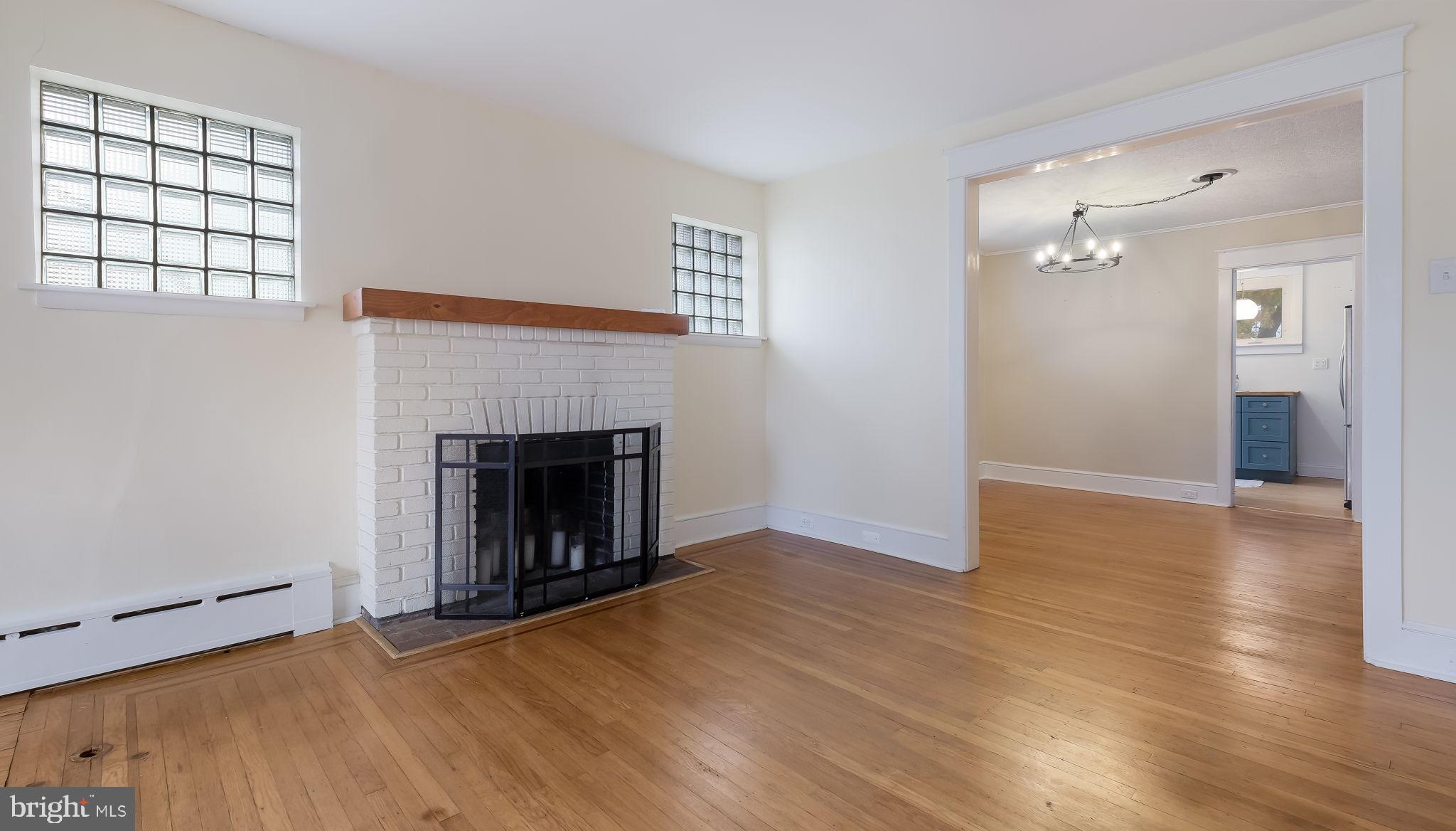 WILLOW GROVE - Residential