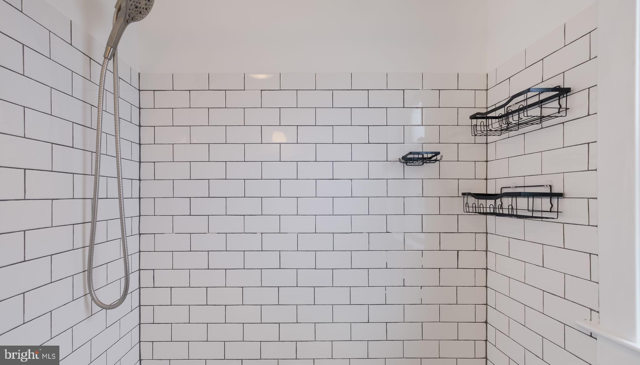 WILLOW GROVE - Residential