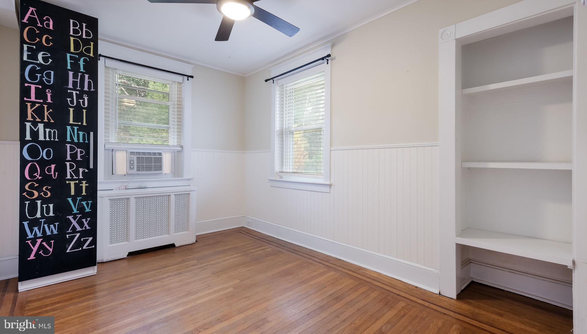 WILLOW GROVE - Residential