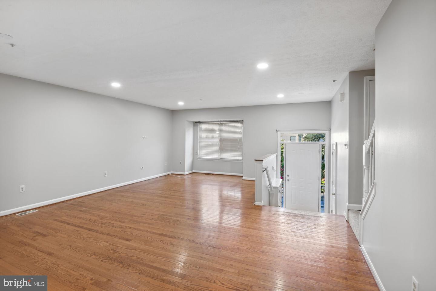 2600 WINDY OAK COURT