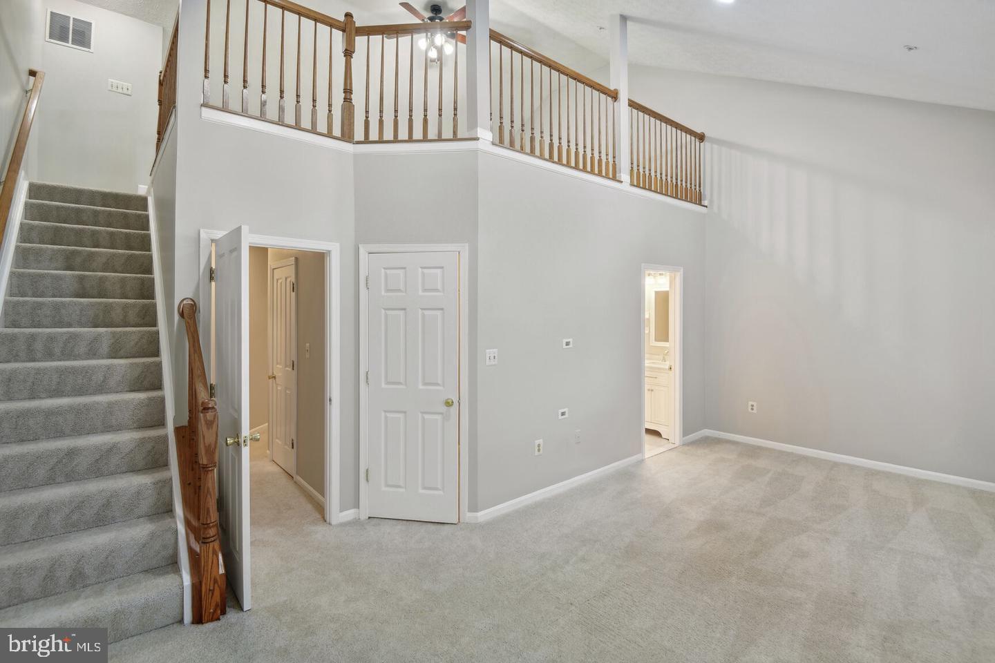 2600 WINDY OAK COURT