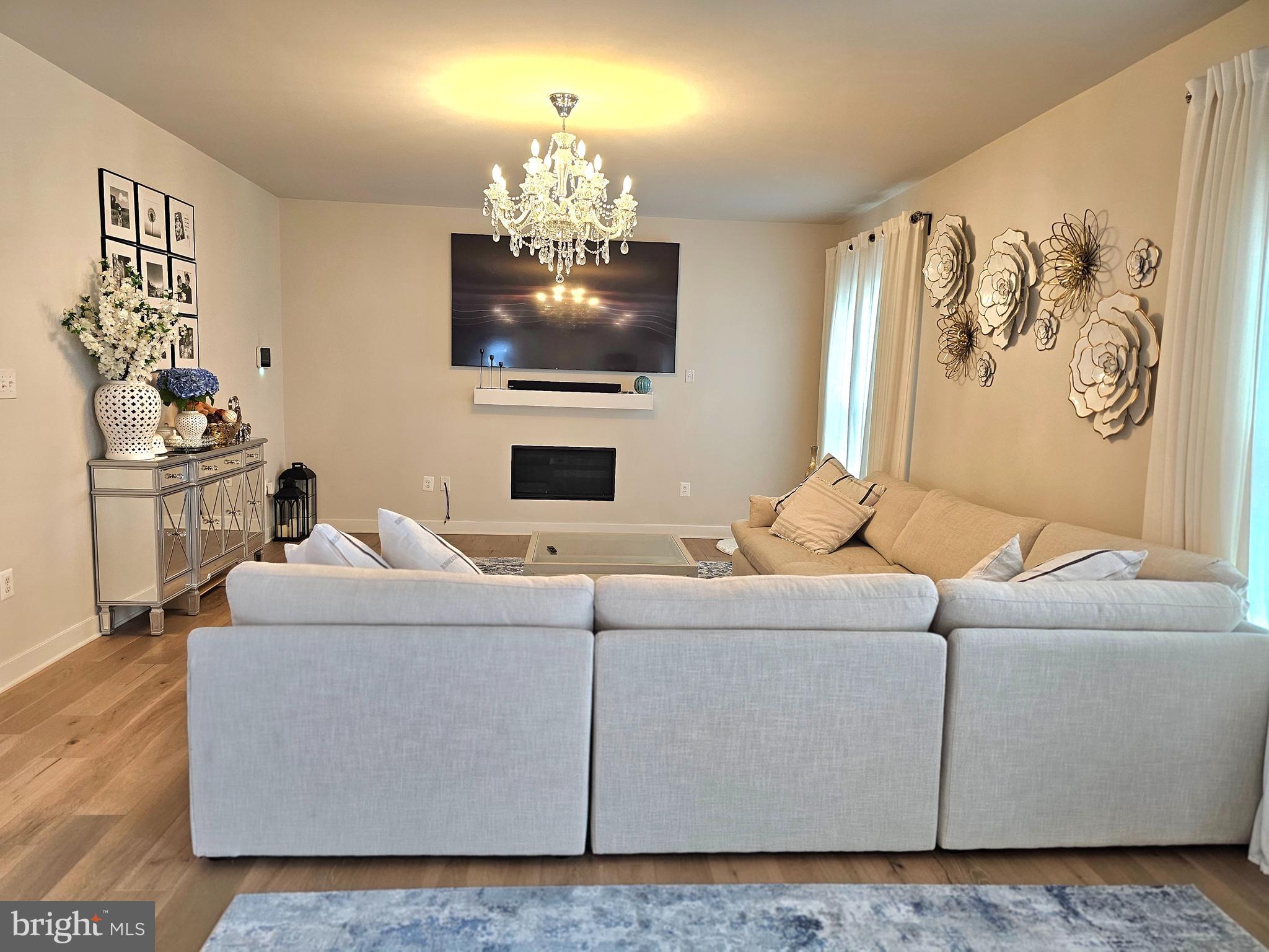 PENN VALLEY ESTATES - Residential