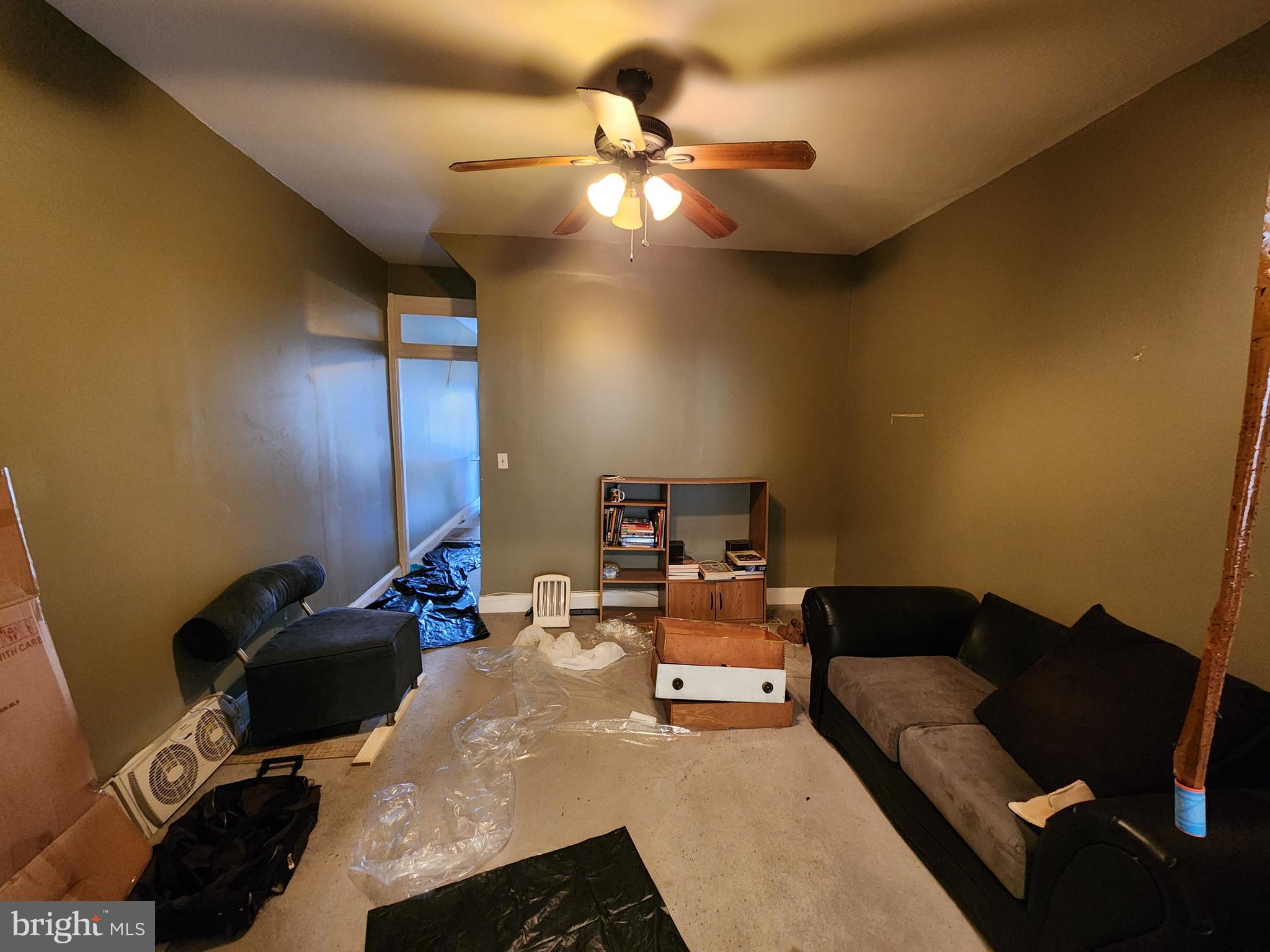 BROADWAY EAST - Residential