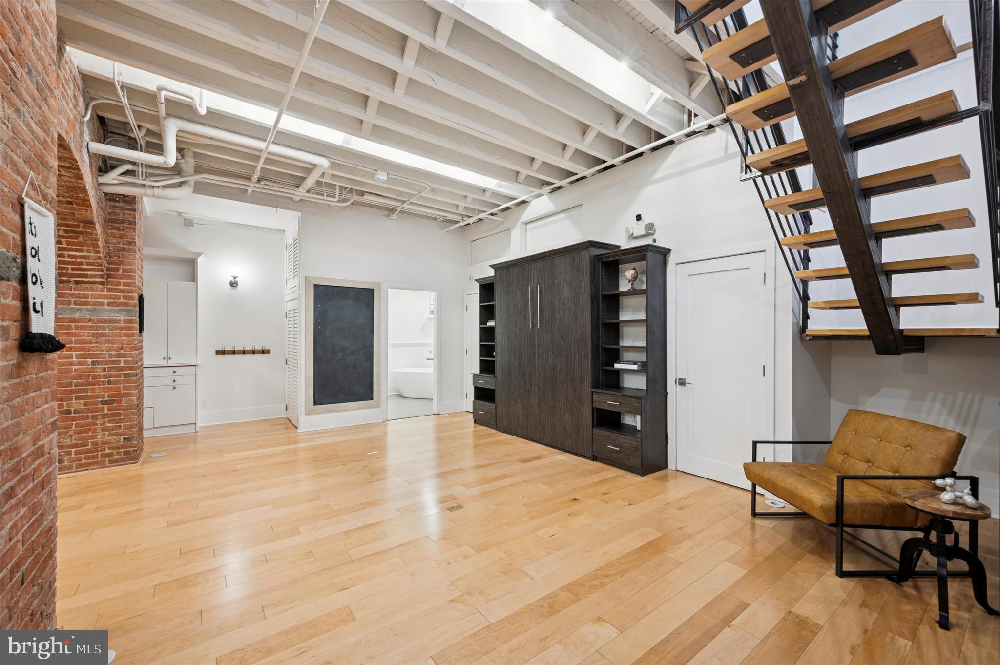 OLD CITY - Residential