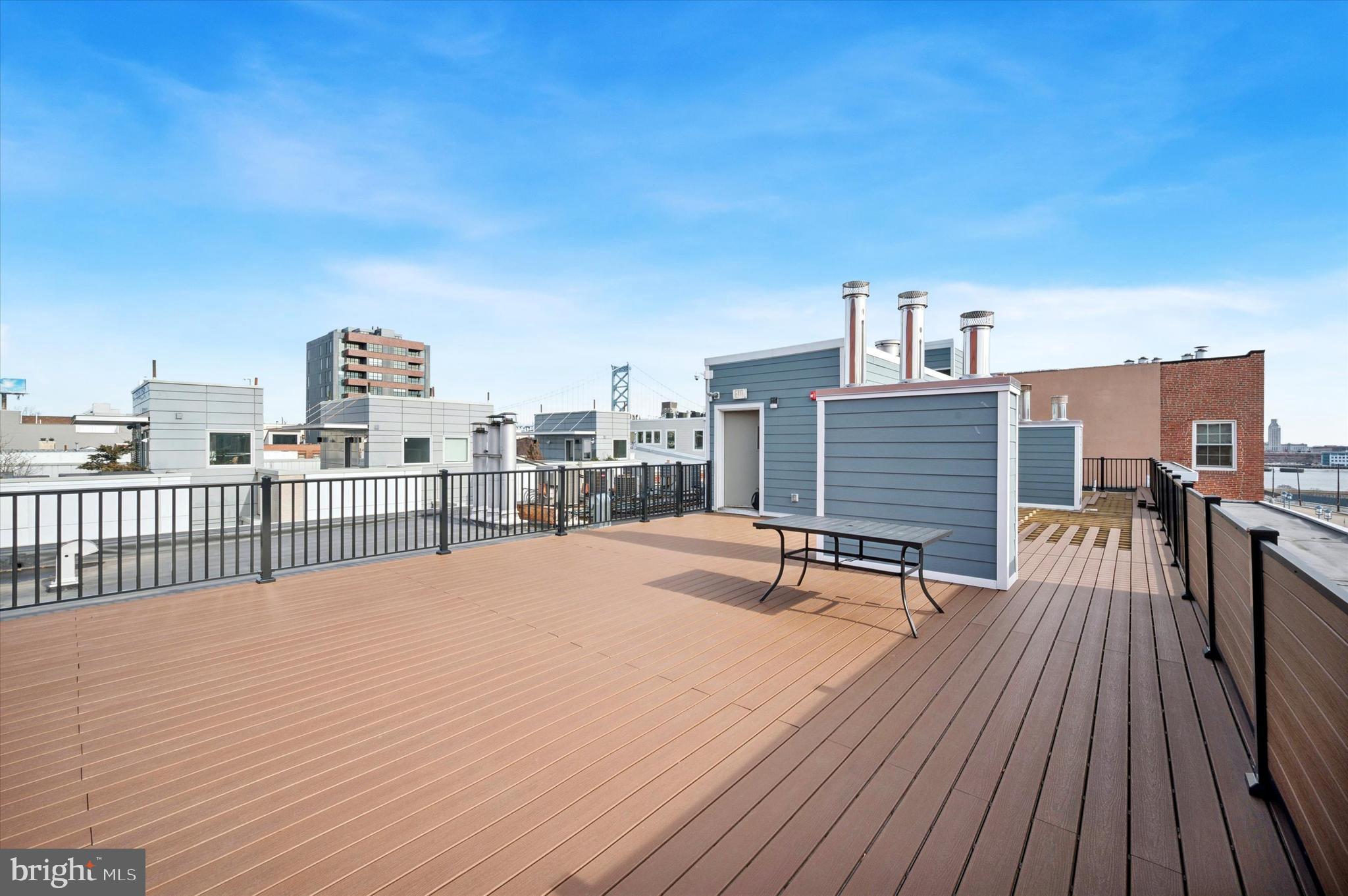 OLD CITY - Residential