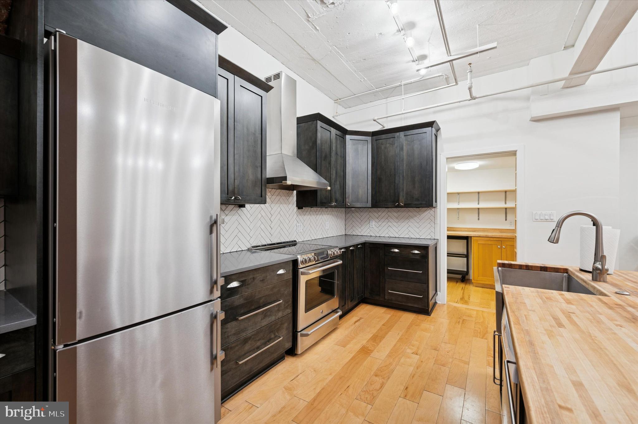 OLD CITY - Residential