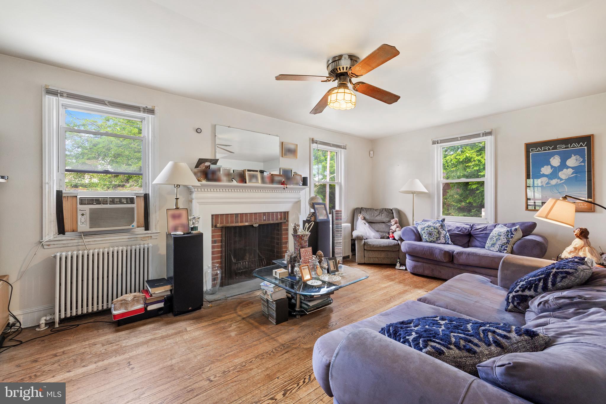 HAYWOOD HEIGHTS - Residential