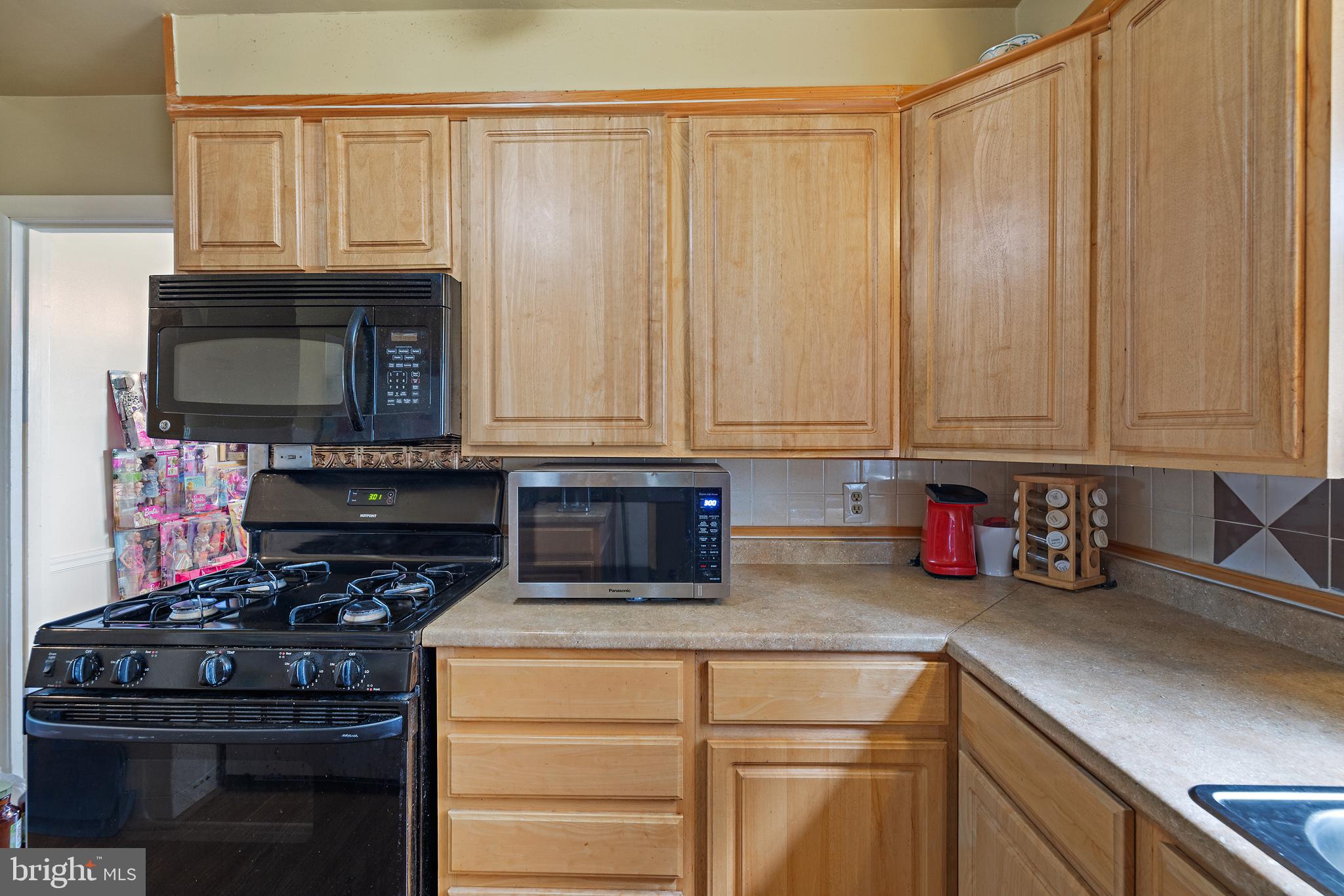 HAYWOOD HEIGHTS - Residential