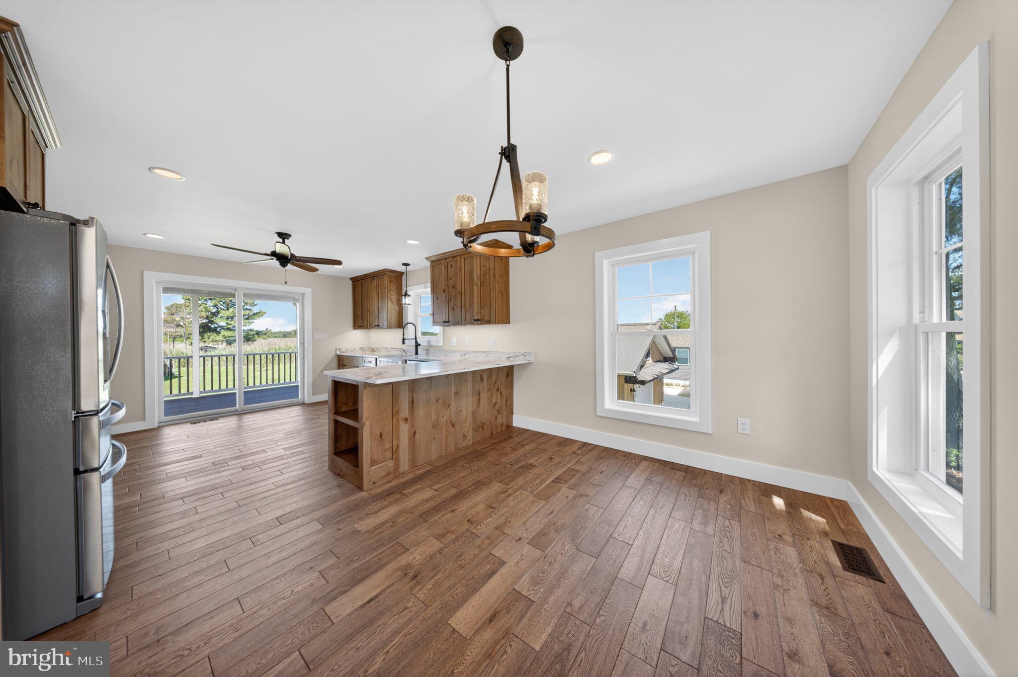 KITTS HUMMOCK - Residential