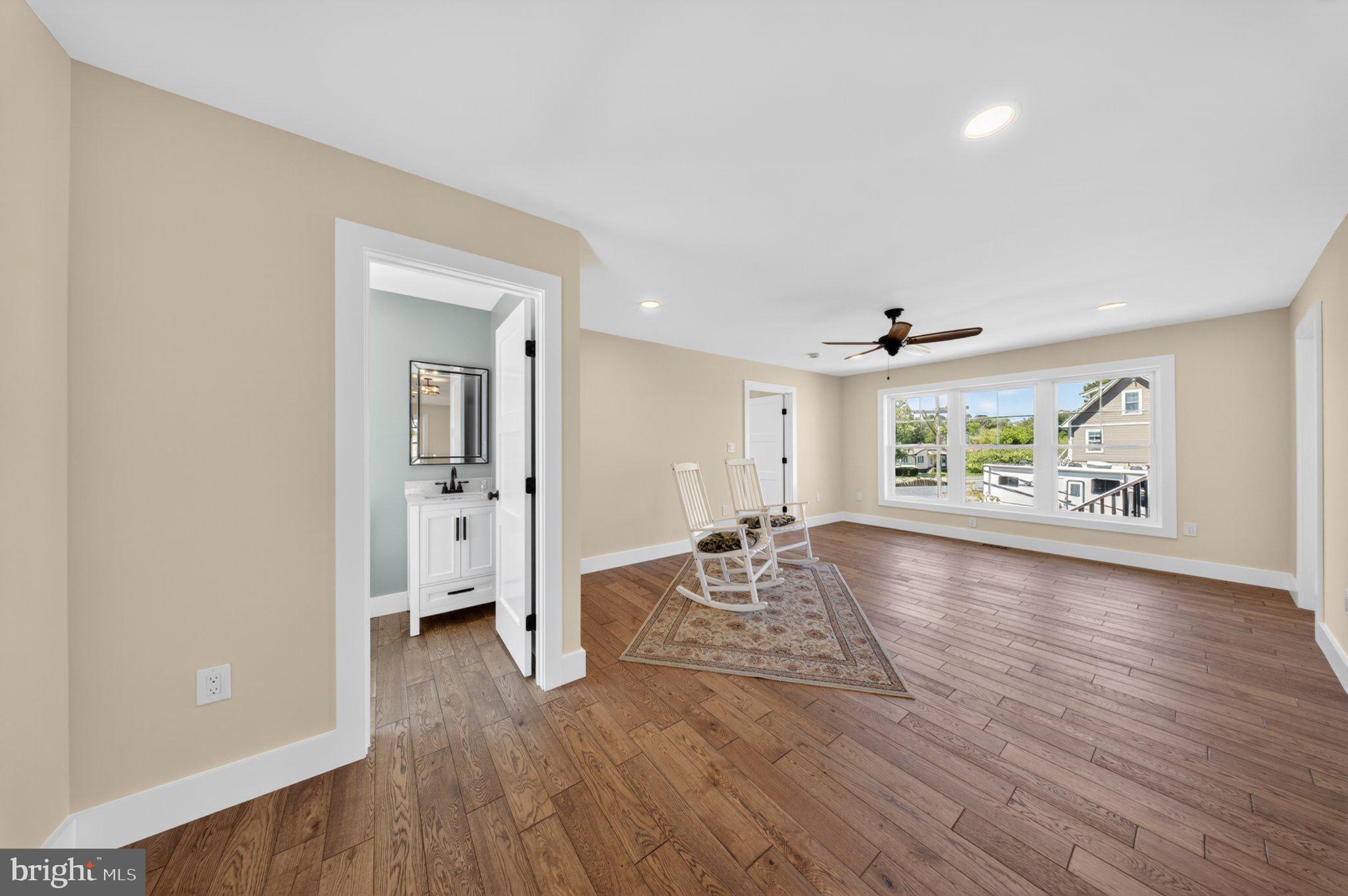 KITTS HUMMOCK - Residential