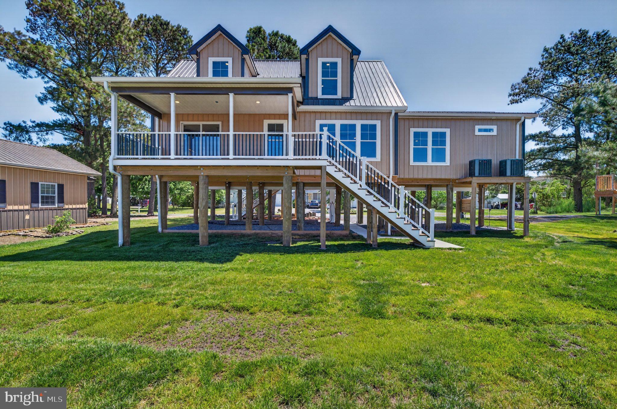 KITTS HUMMOCK - Residential