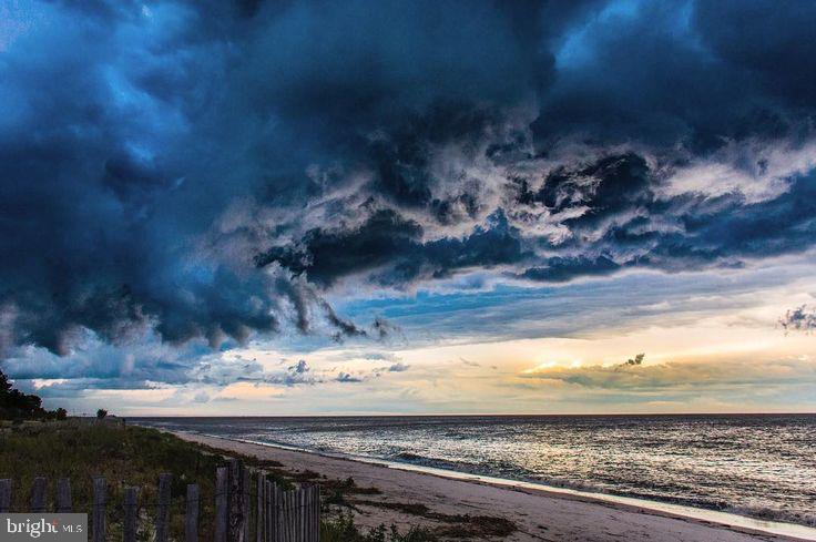 KITTS HUMMOCK - Residential