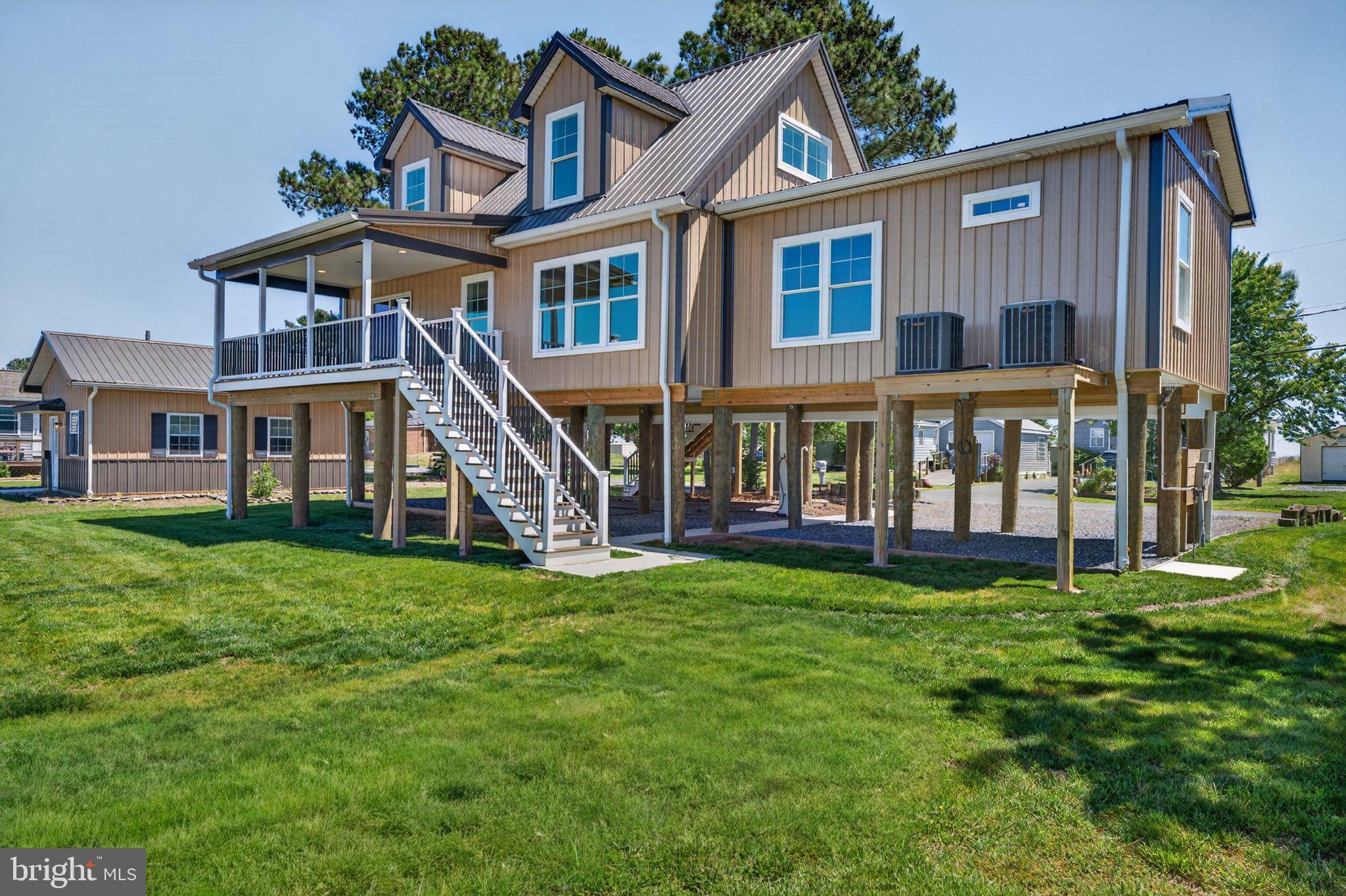KITTS HUMMOCK - Residential