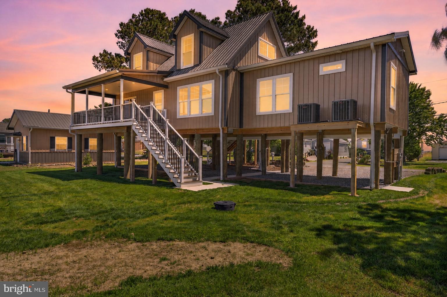 KITTS HUMMOCK - Residential