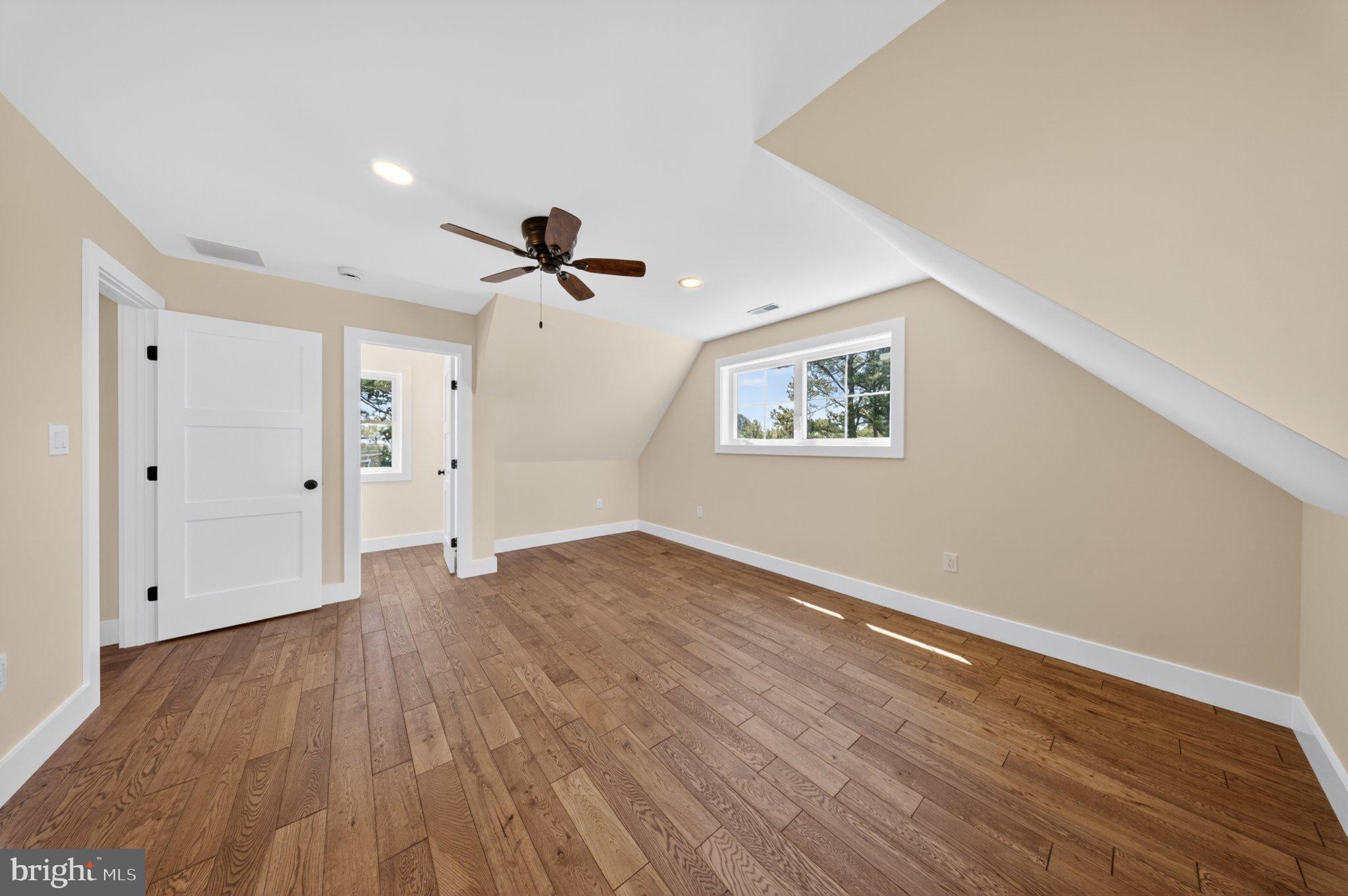 KITTS HUMMOCK - Residential