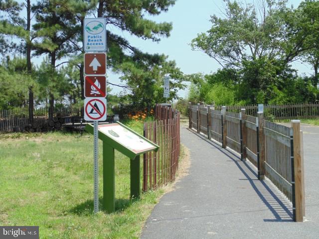 KITTS HUMMOCK - Residential