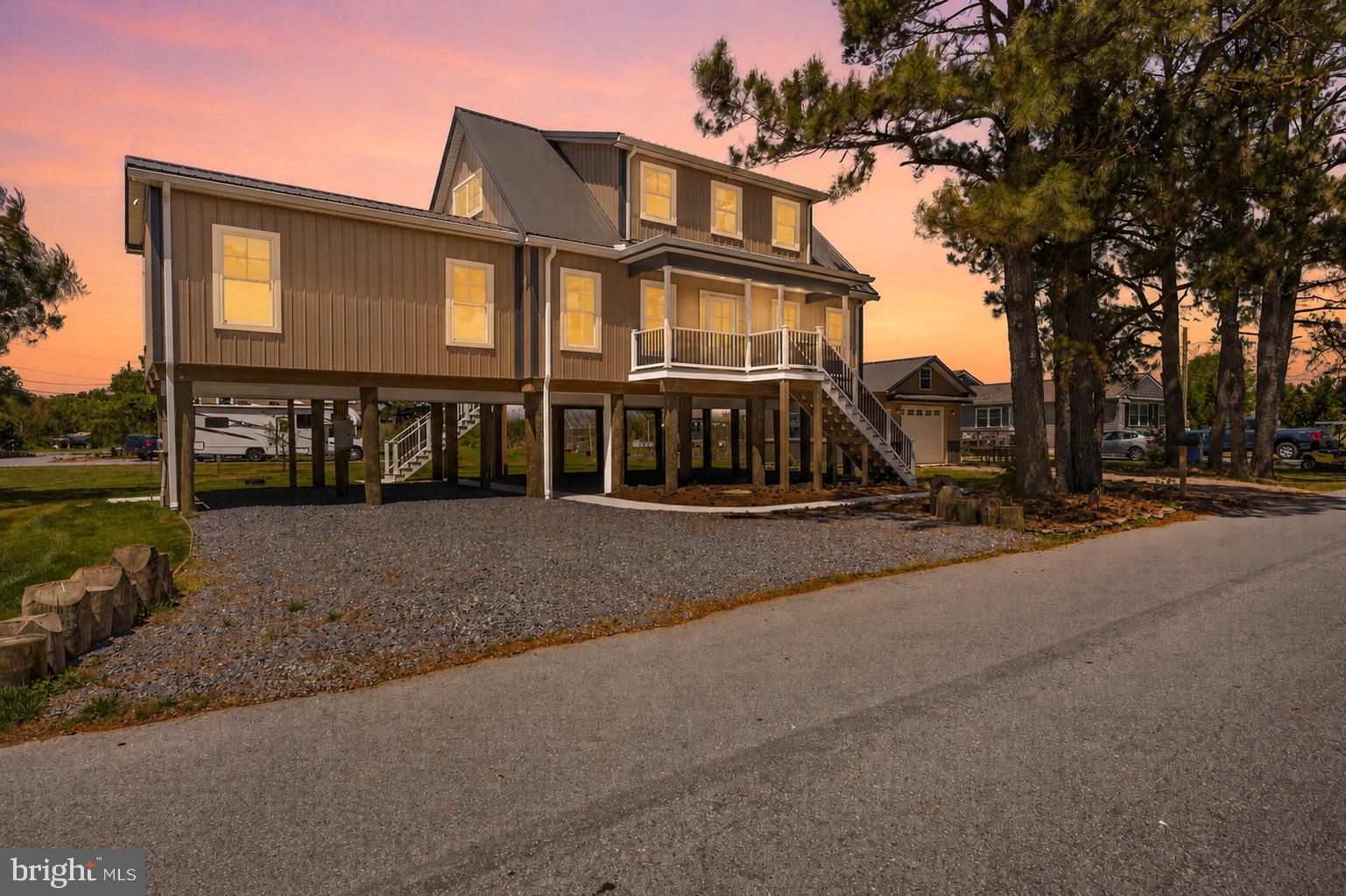 KITTS HUMMOCK - Residential