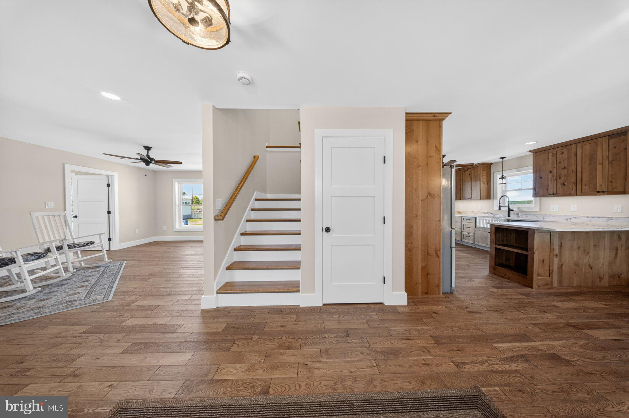 KITTS HUMMOCK - Residential