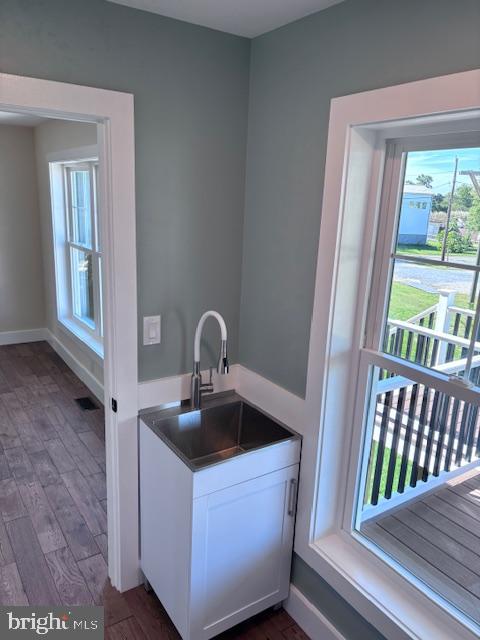 KITTS HUMMOCK - Residential