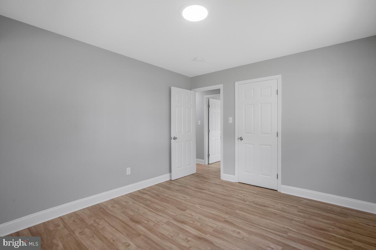 YORKSHIRE KNOLLS - Residential