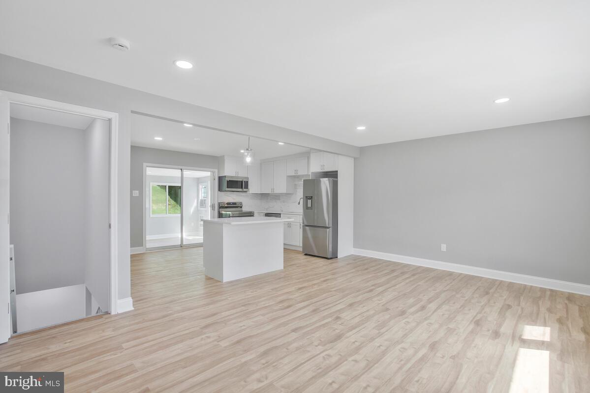 YORKSHIRE KNOLLS - Residential