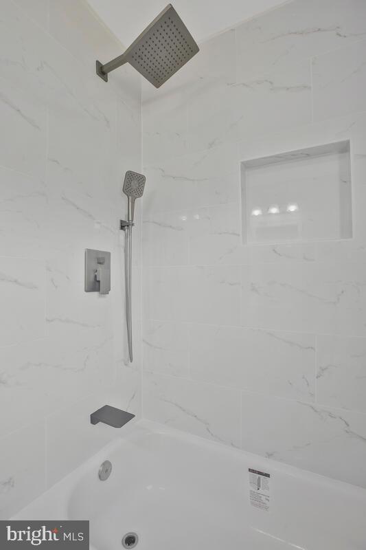 YORKSHIRE KNOLLS - Residential