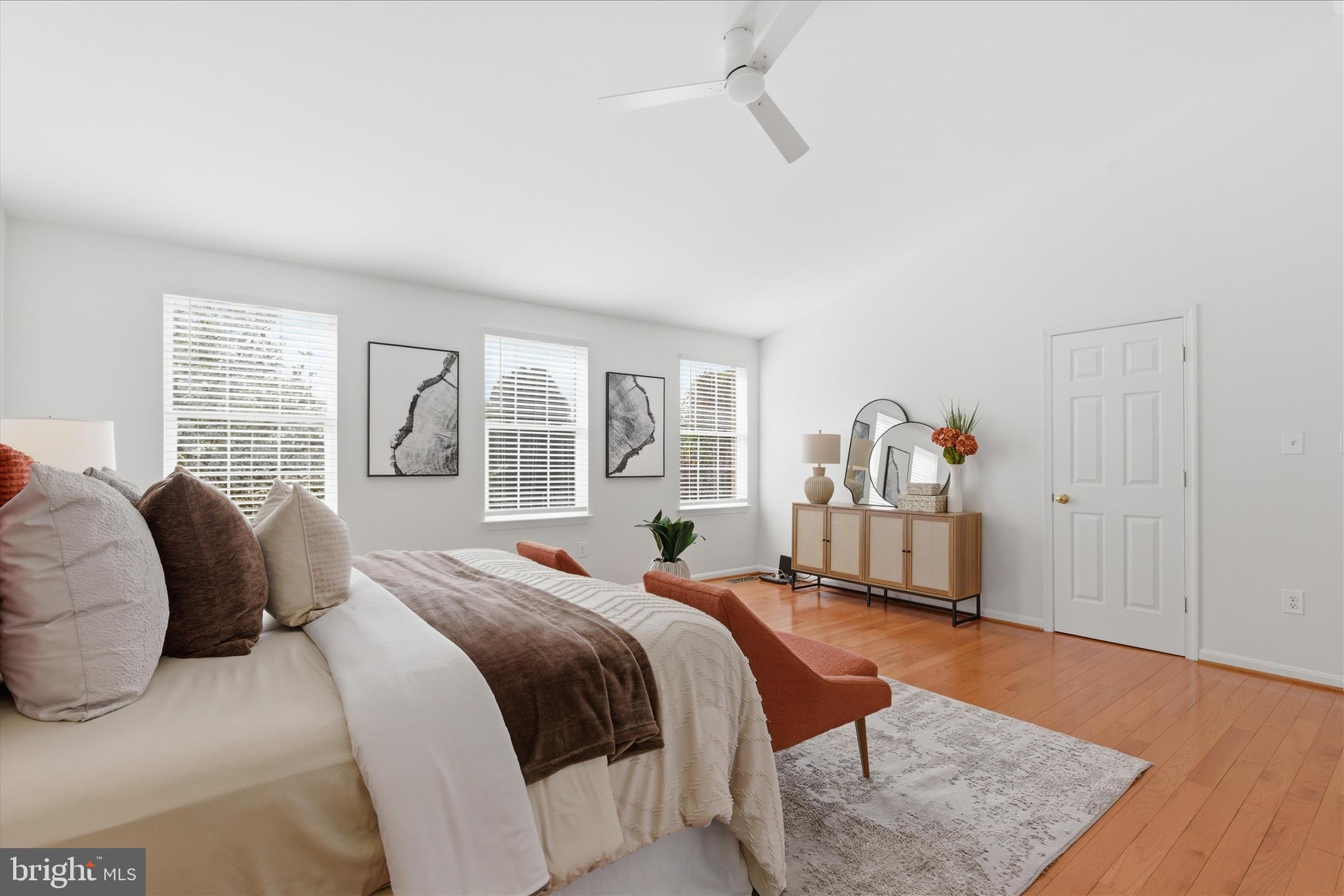 ASHBURN FARM - Residential